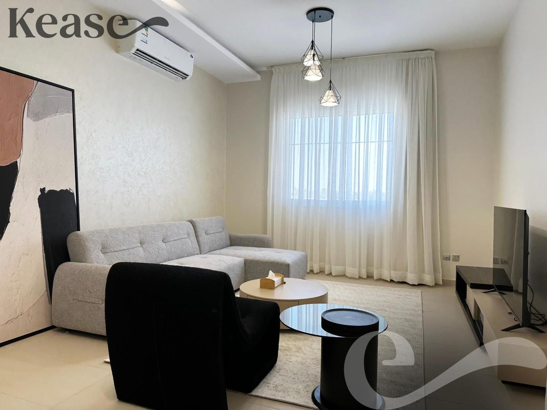 Three-Bedroom Apartment - High Floor