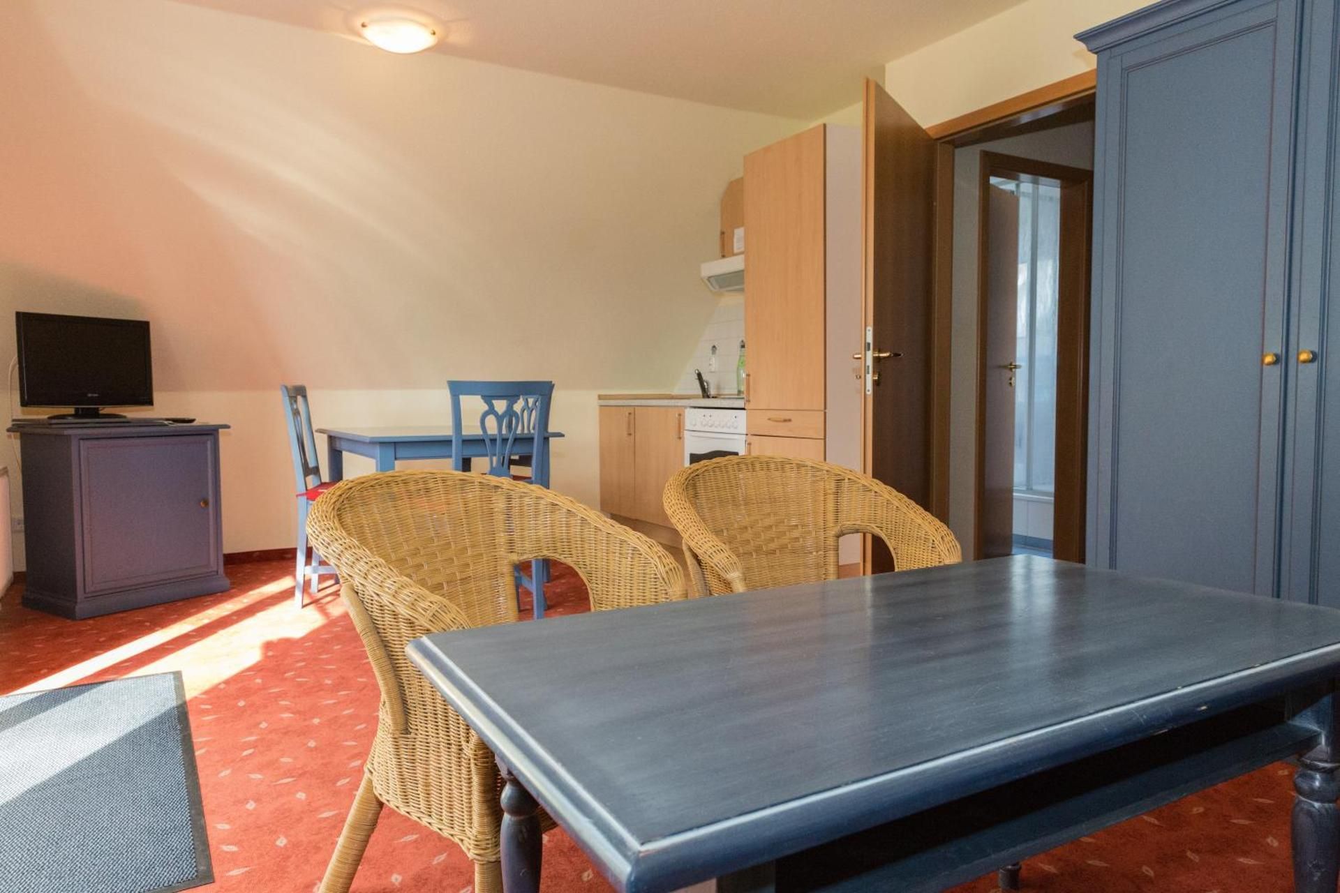 Apartment (2 Adults + 2 Children)