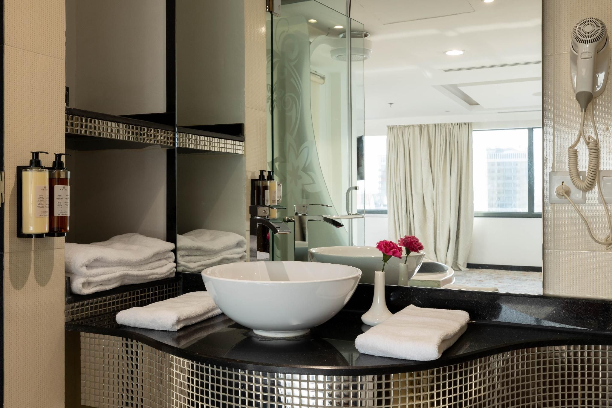 Panoramic Suite
