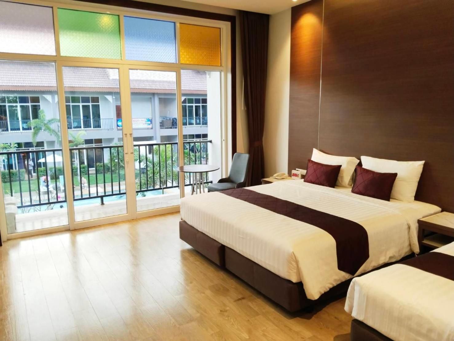Deluxe Triple Room for 3 People