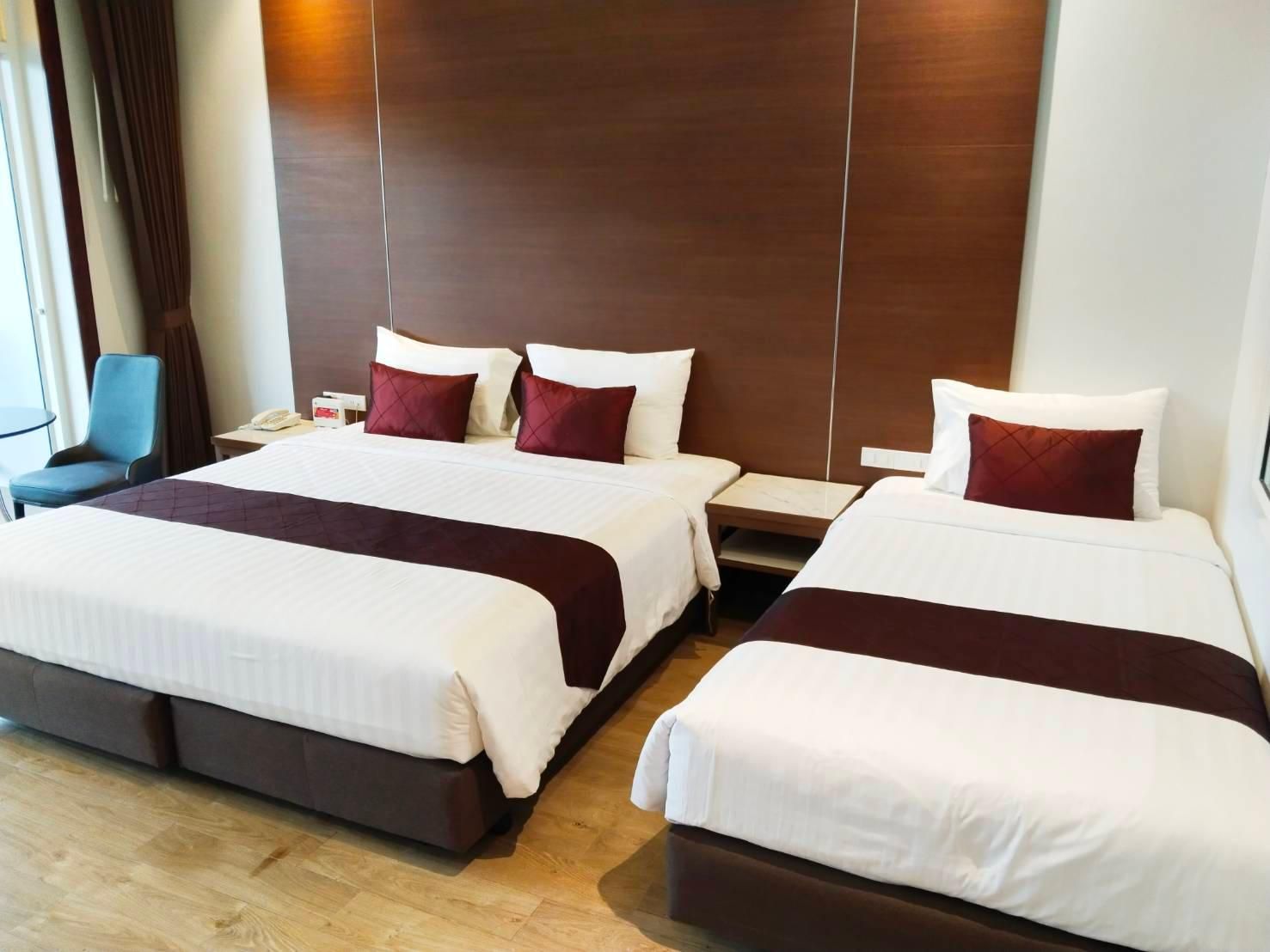 Deluxe Triple Residence