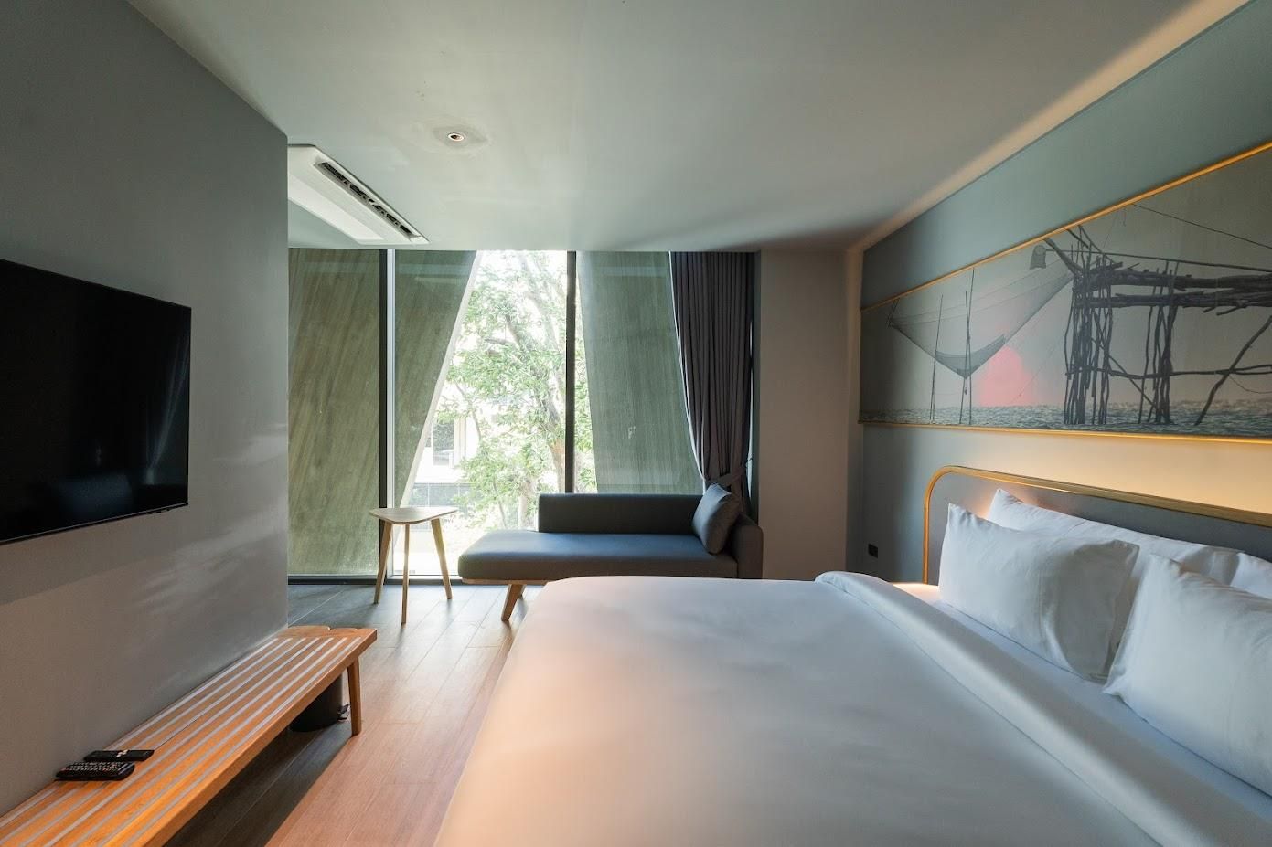 Universal Room