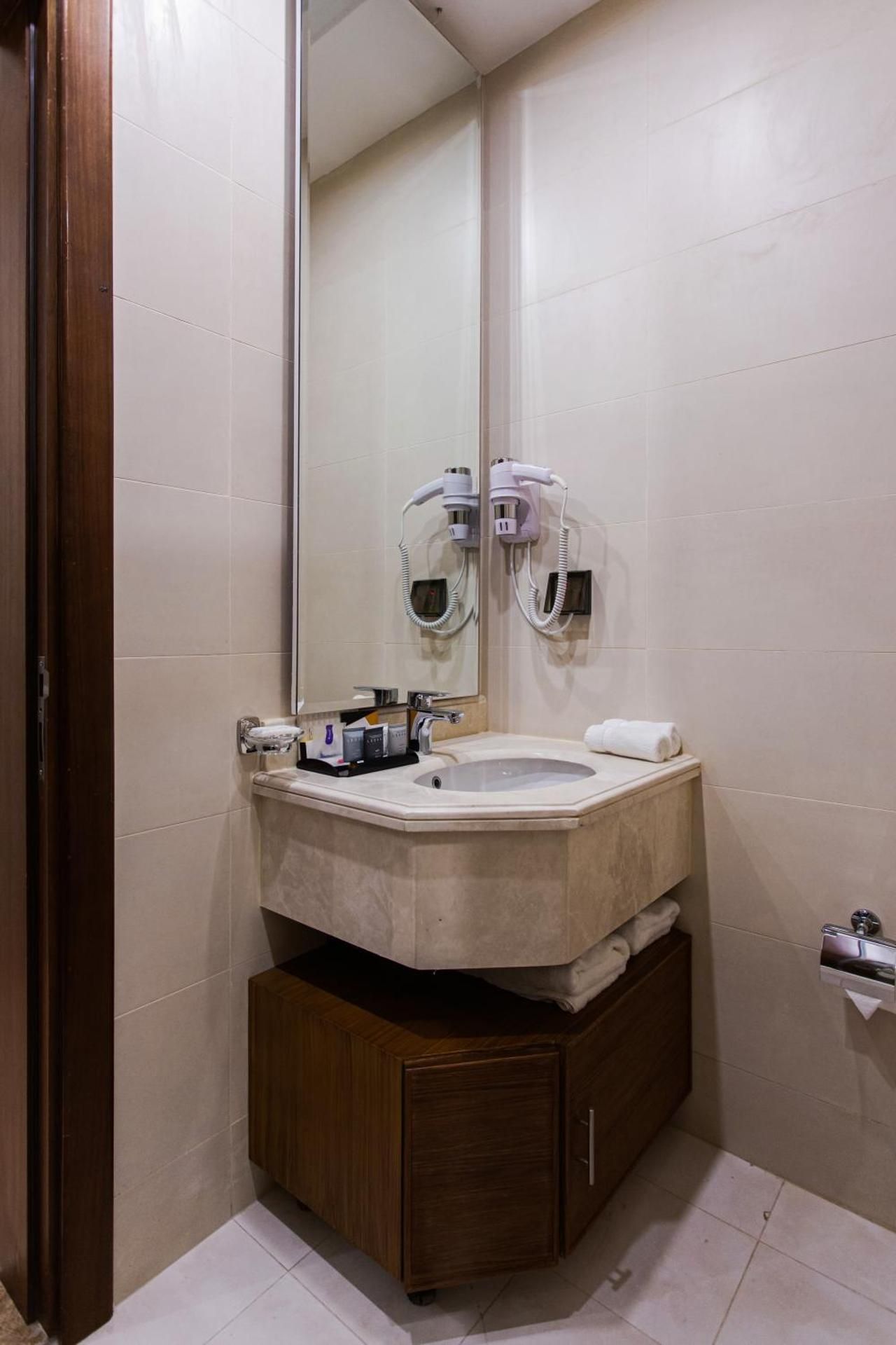 Sarwat Park Hotel Riyadh - Diplomatic Quarter Standard Room 3
