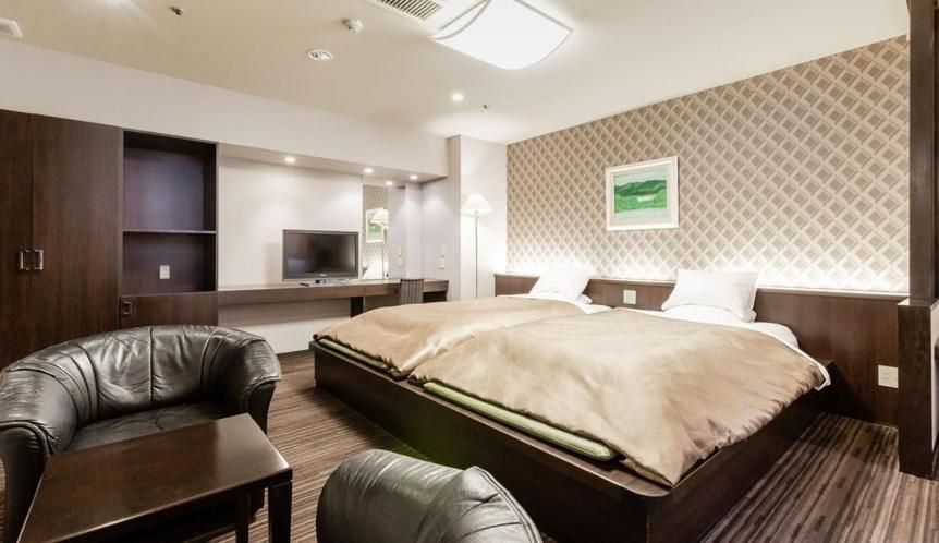 Superior Twin Room - Top Floor