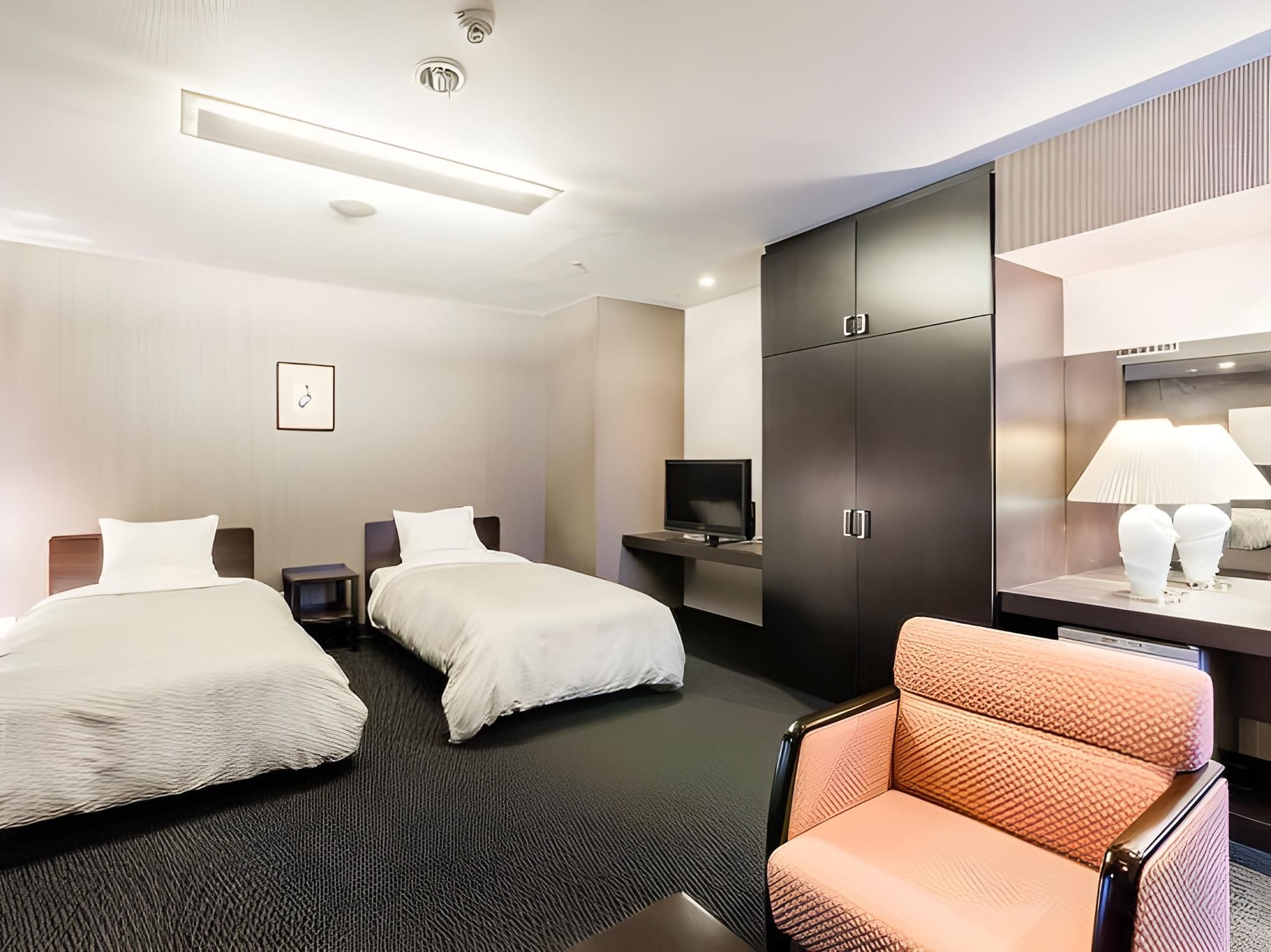 Twin Room