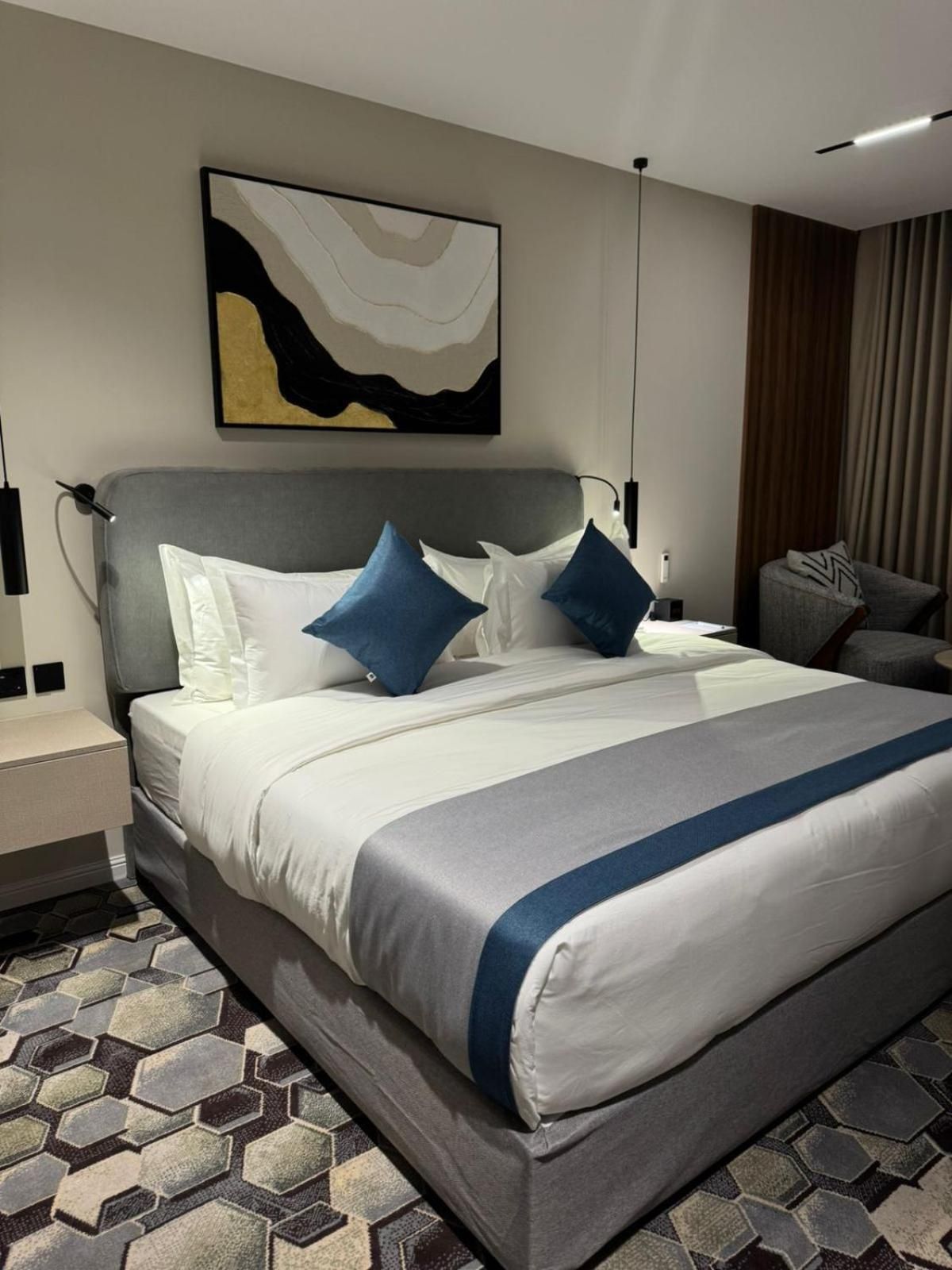Superior King Room