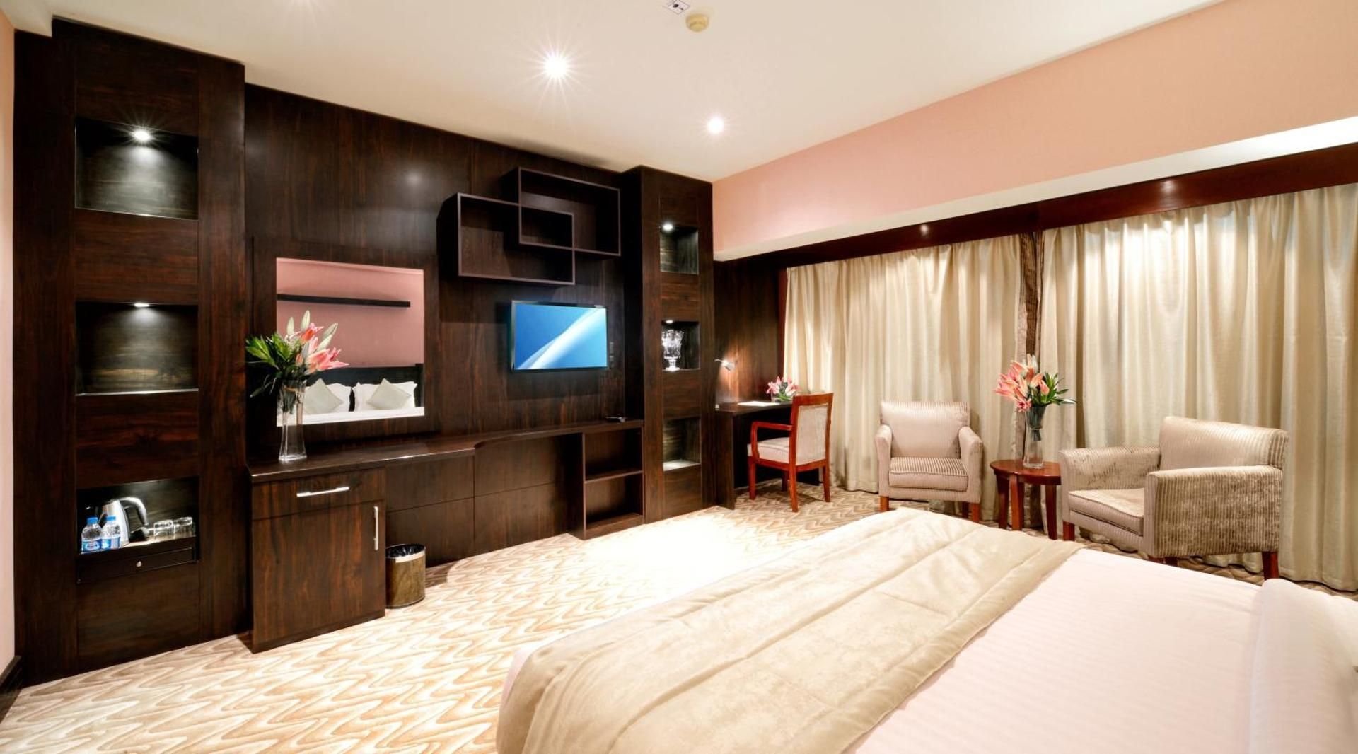 Executive Room