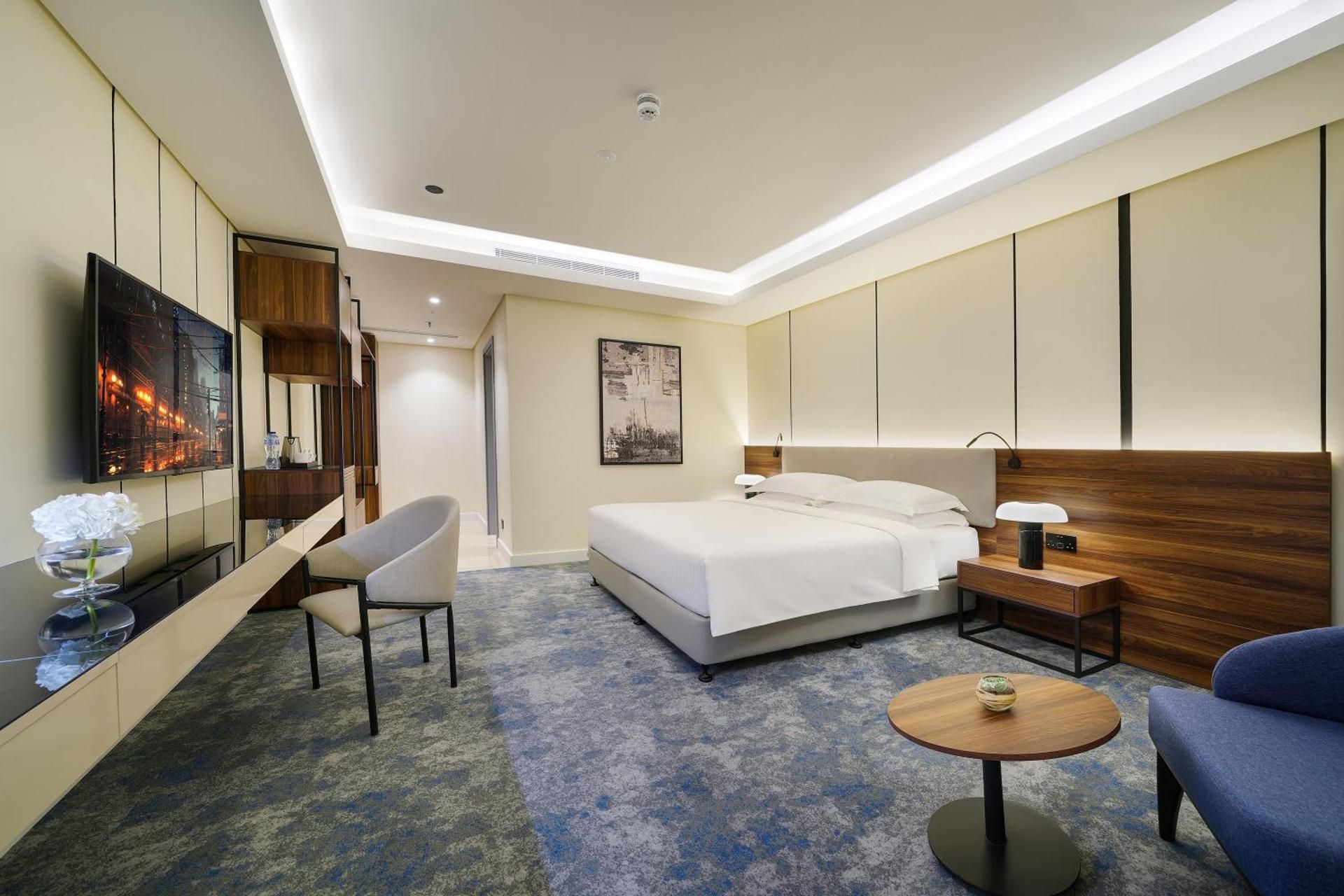 Spacious One Bedroom Suite