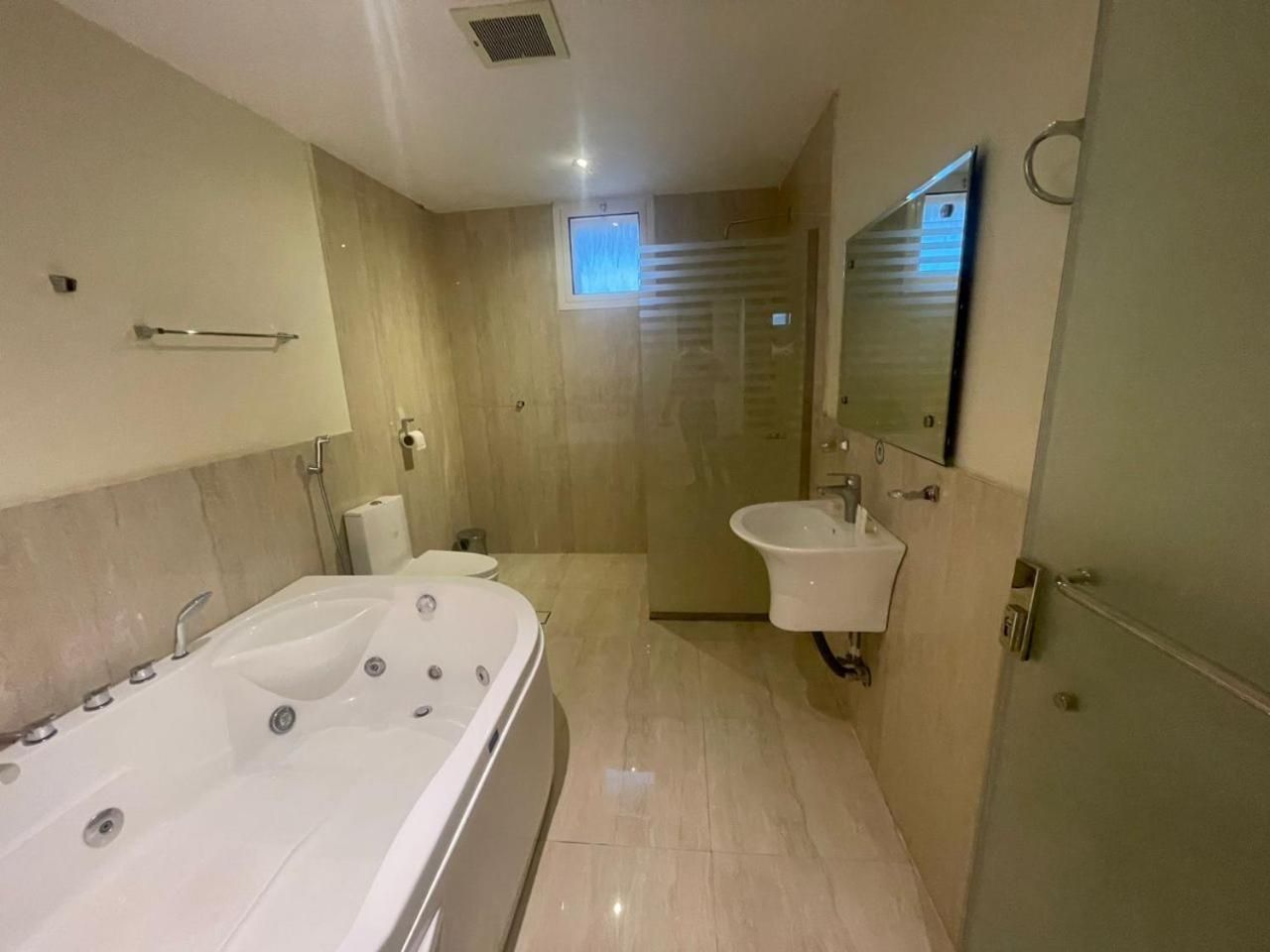 One-Bedroom Superior Apartment