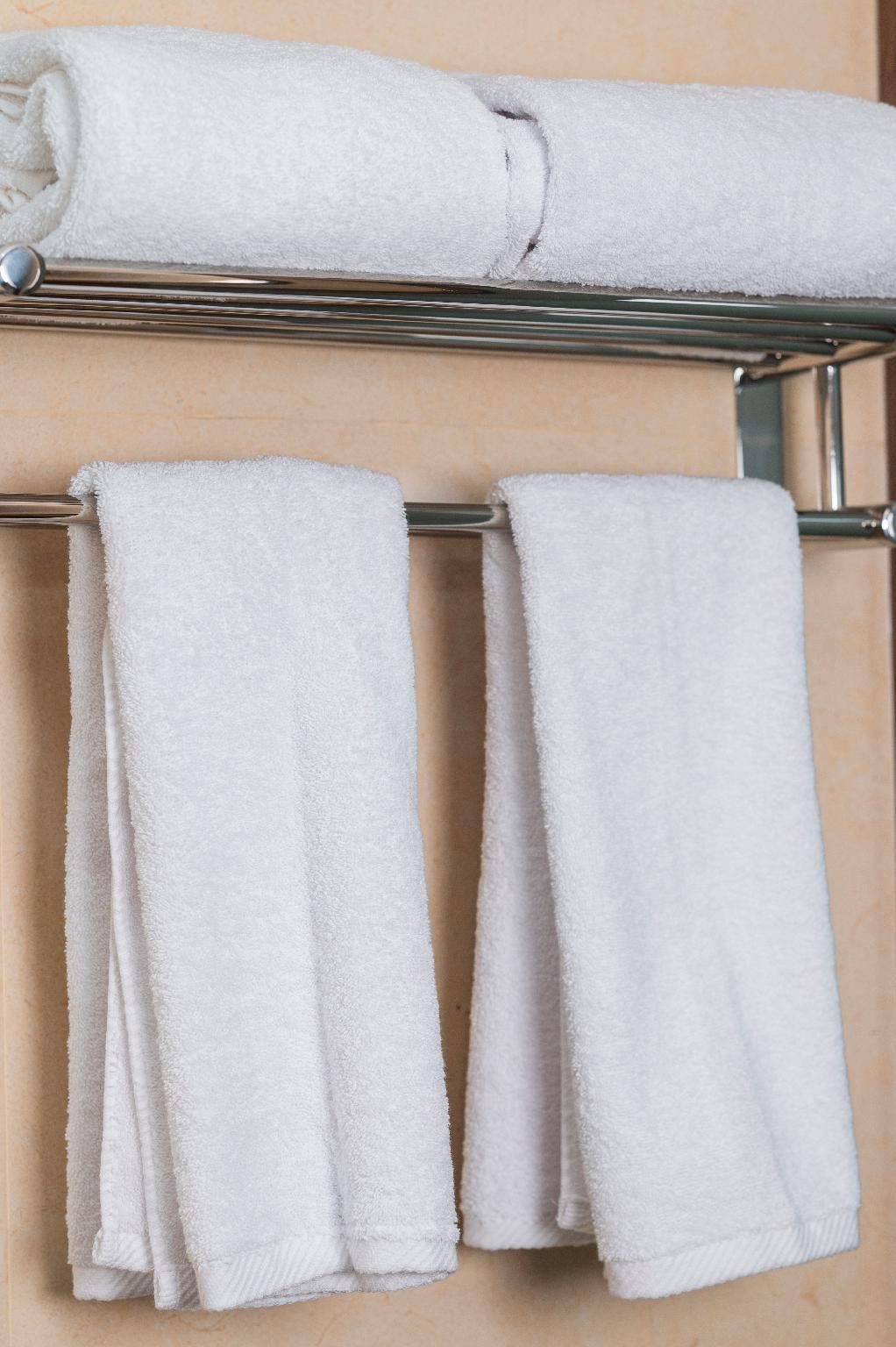 Yas Hotel Apartments Twin 2