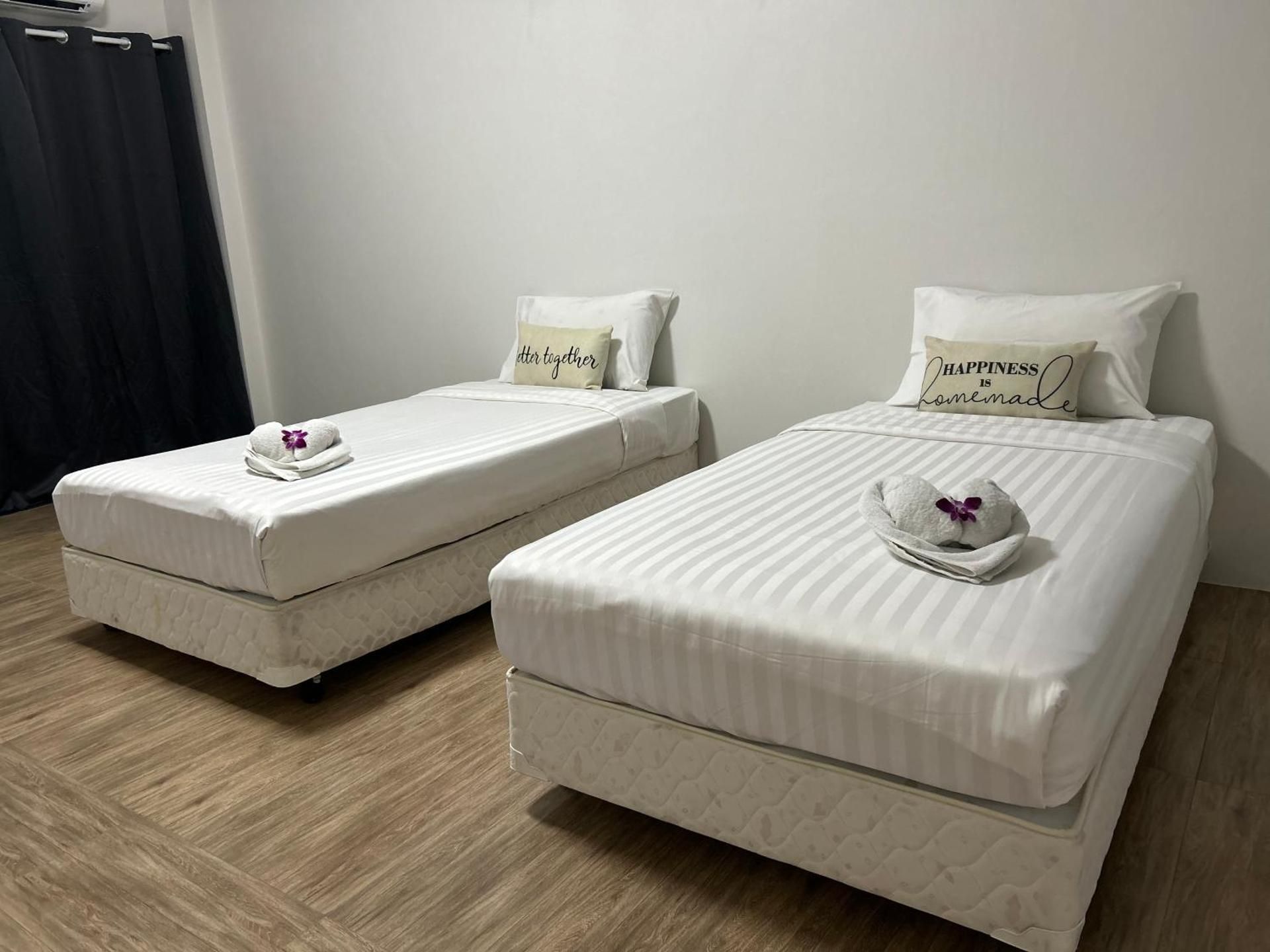 Economy Twin Room
