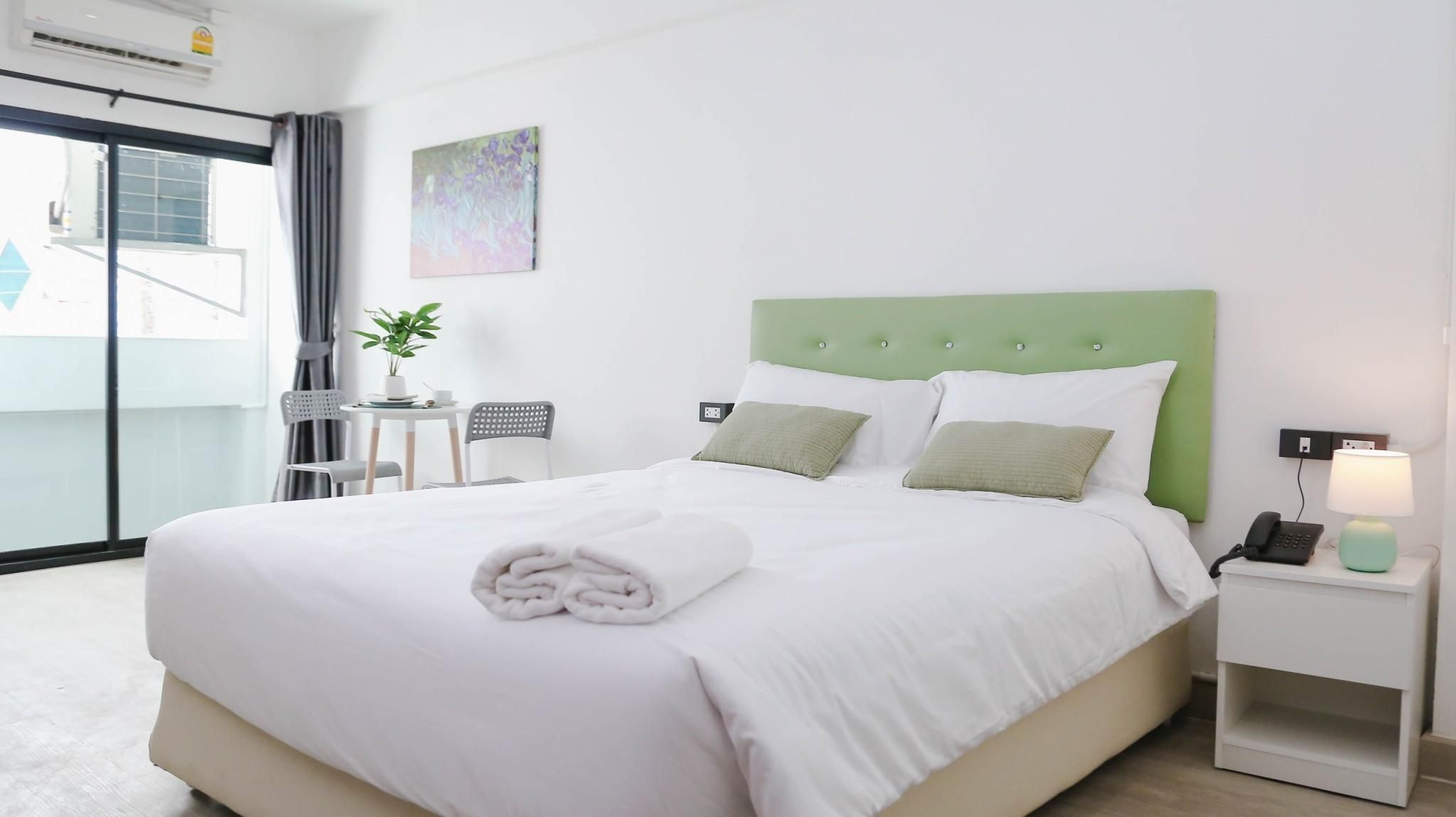 Deluxe Room -- 1 Bed