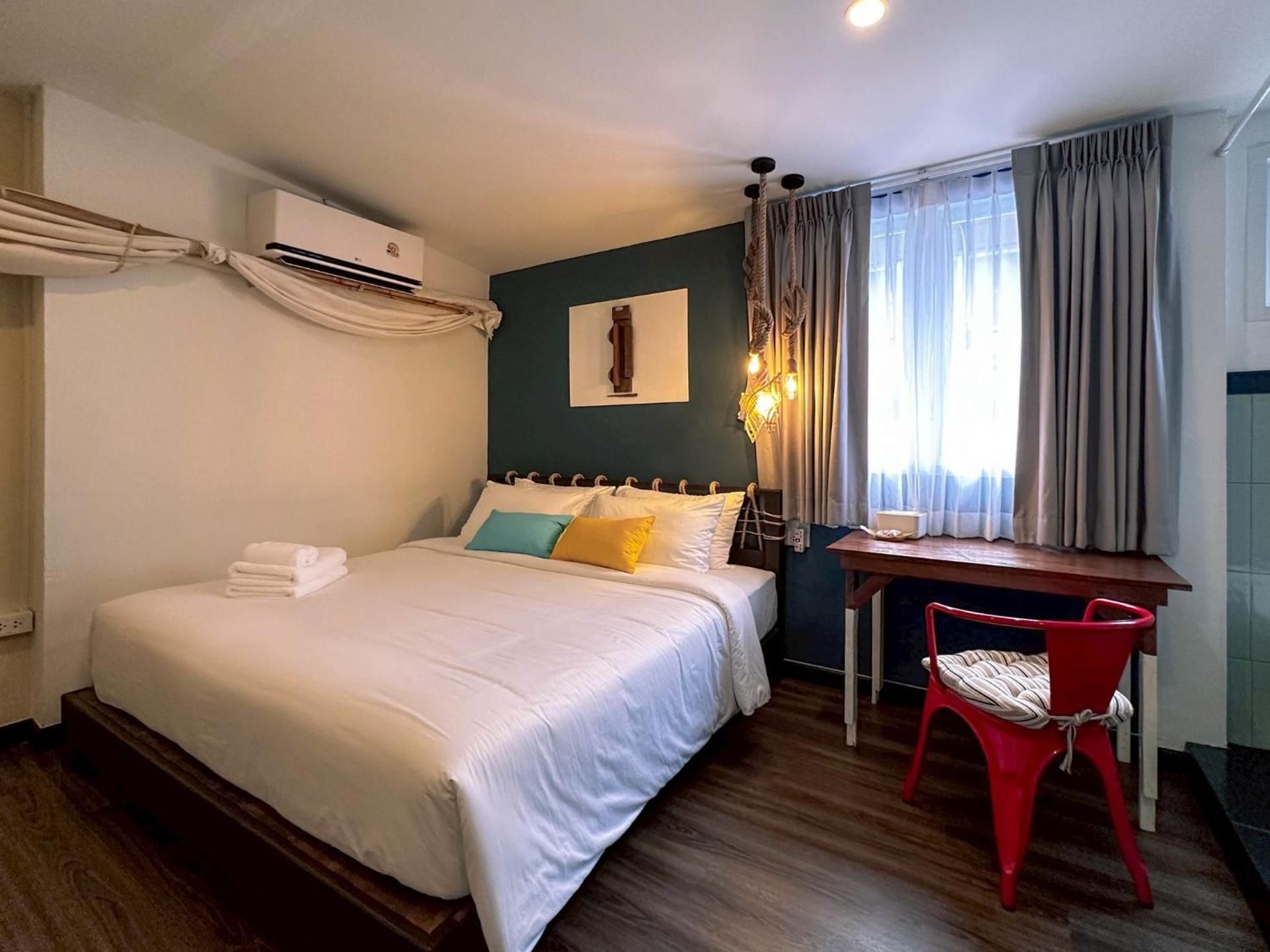 Triple Room with Bath