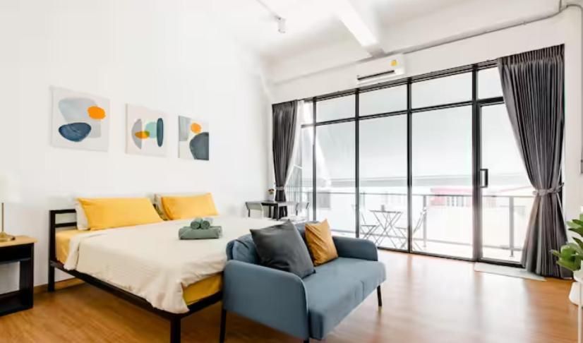 King Room with Balcony