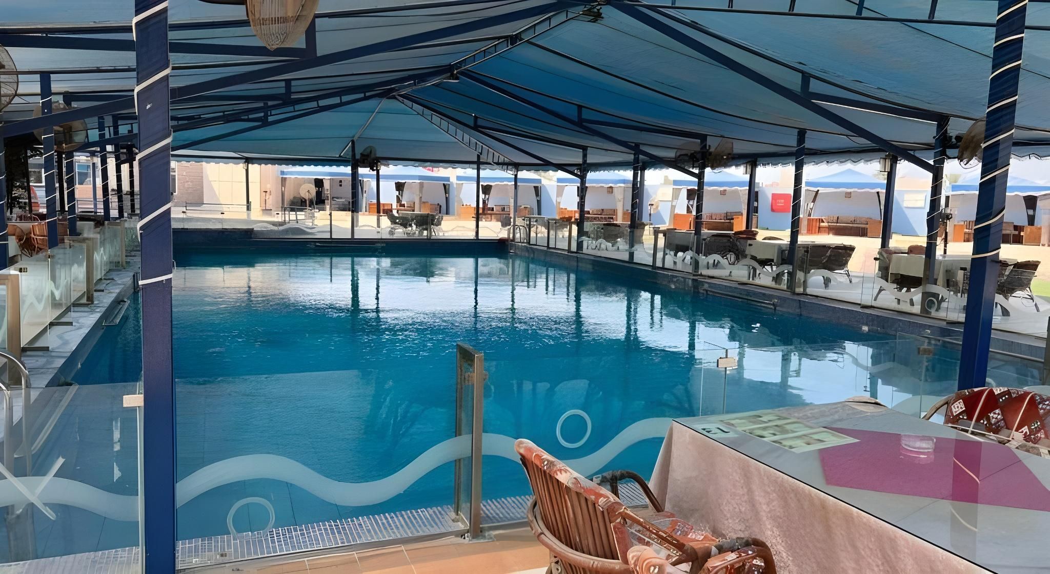 eec6de7a5ca95b58b72a8d692ade3a11