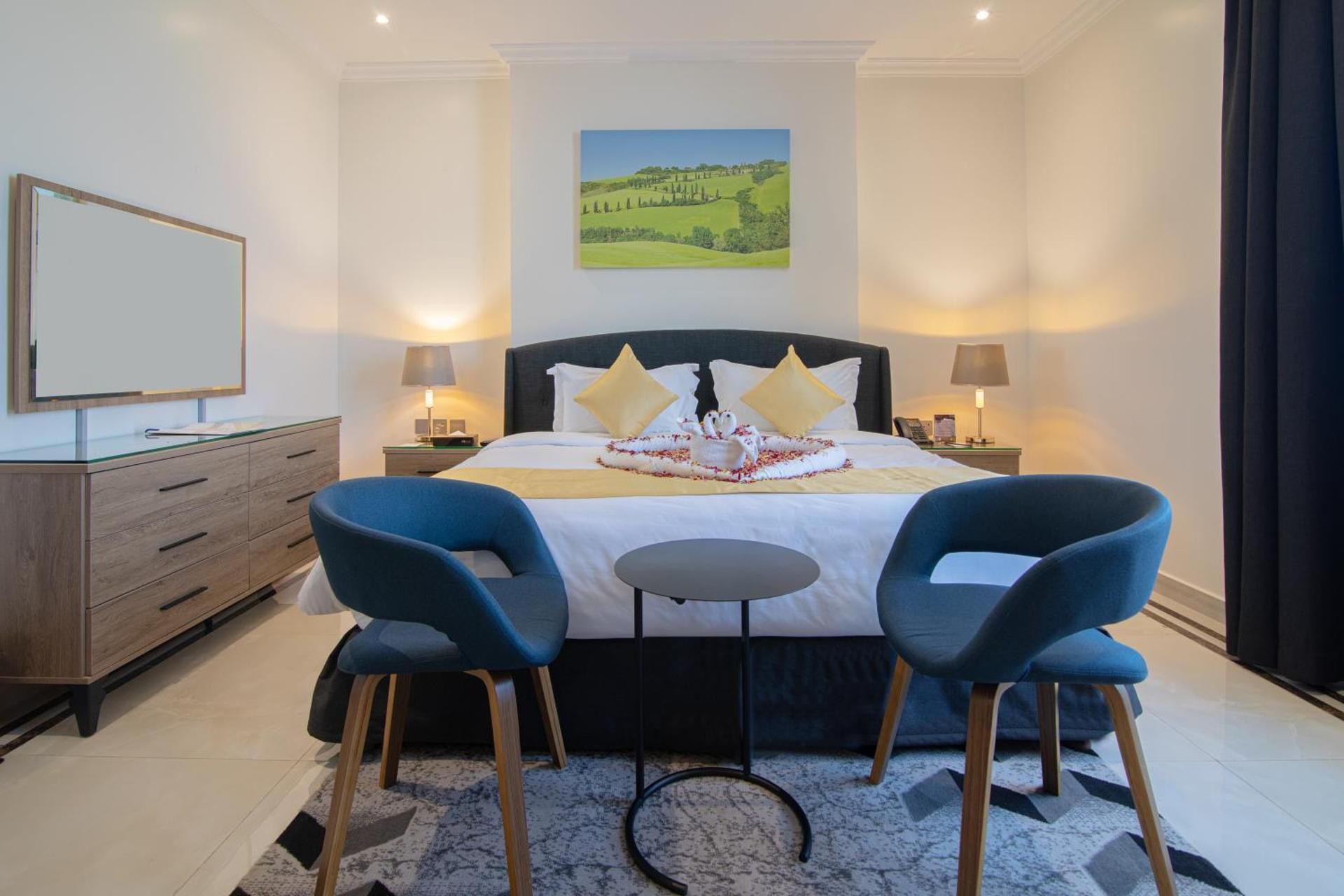 The Gate Hotel and Apartments Junior Suite