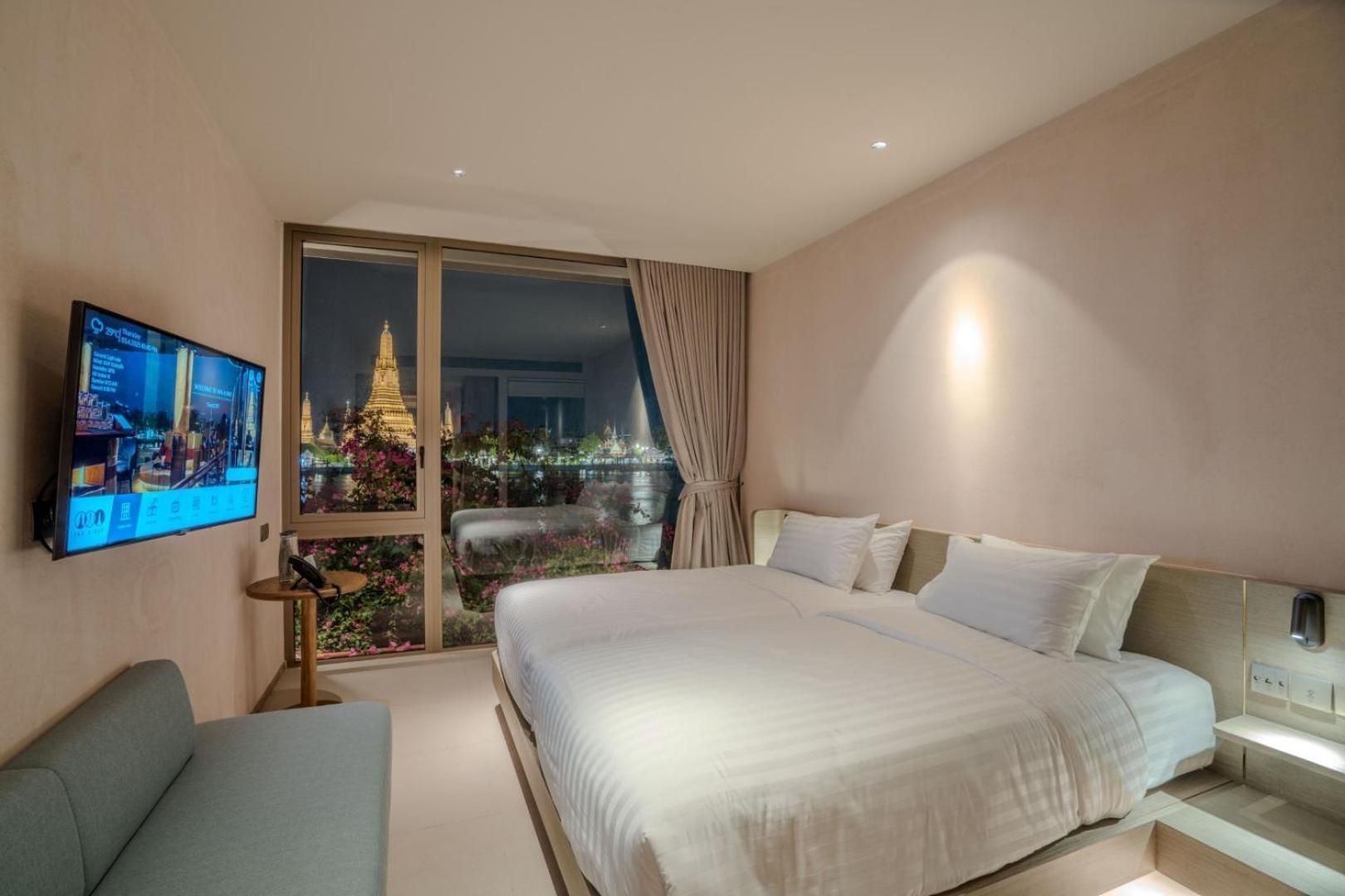 Deluxe Double or Twin Room with River View
