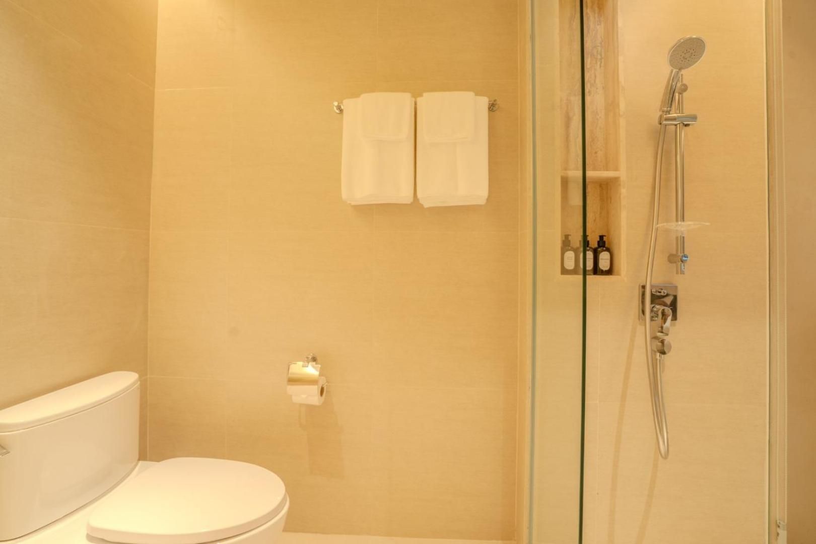 Deluxe Double or Twin Room with Sea View