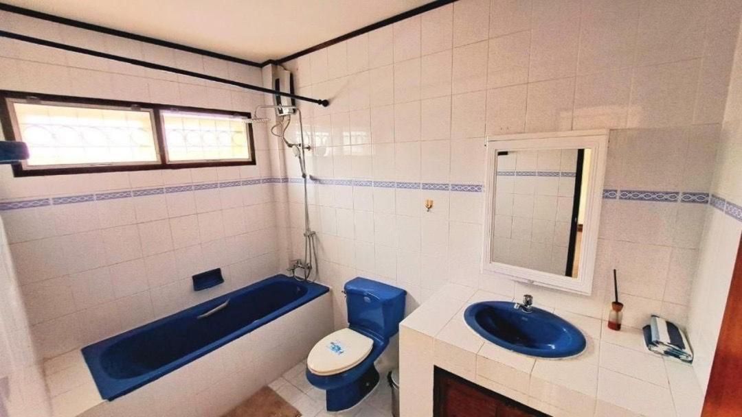Double Room with Shared Toilet