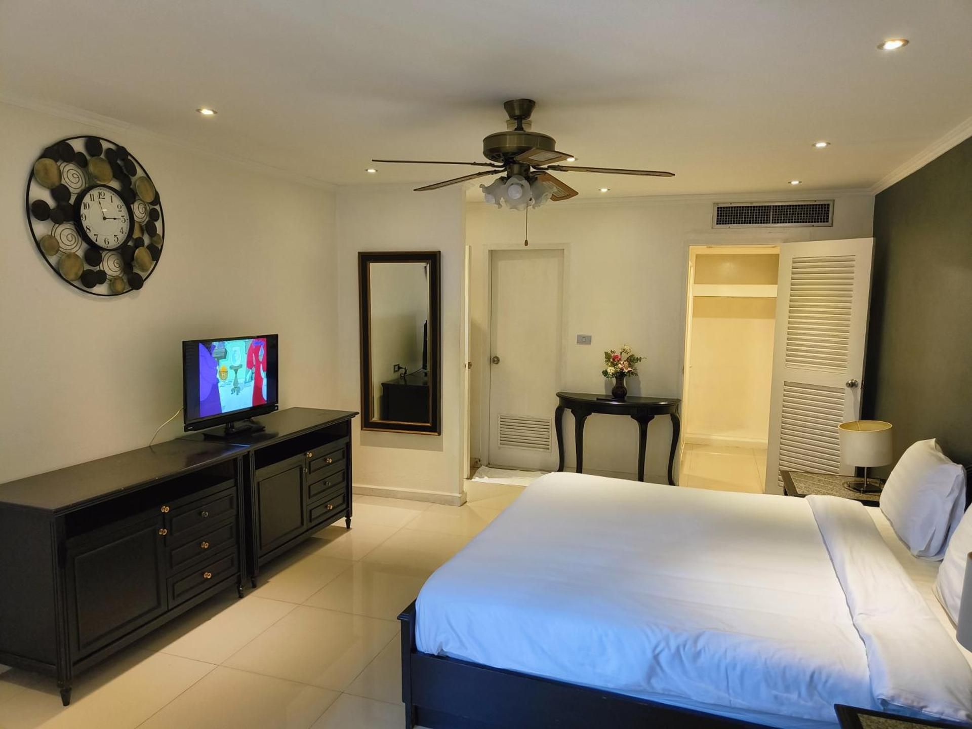 One-Bedroom Suite