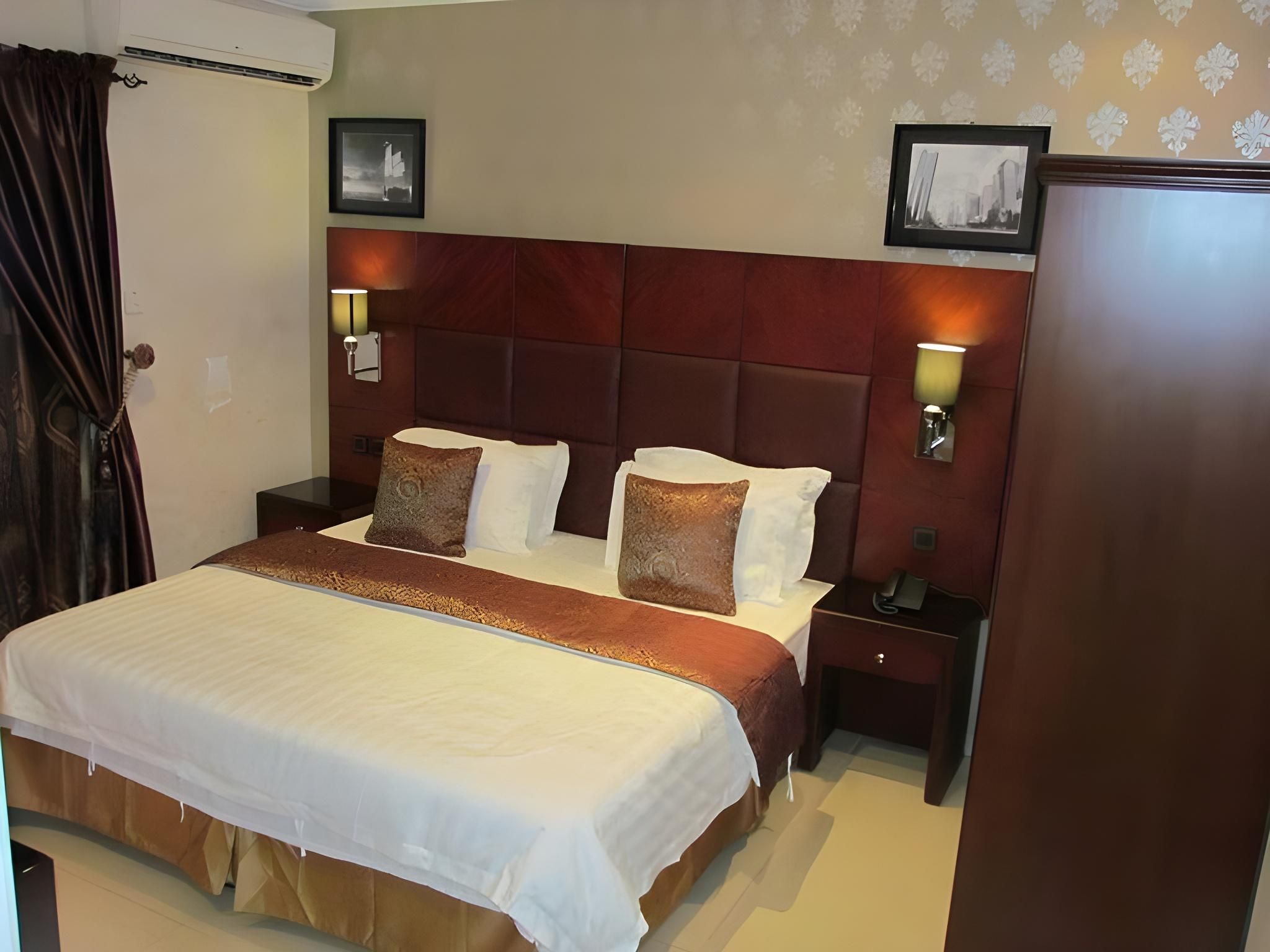 Deluxe Two Bed Apartment