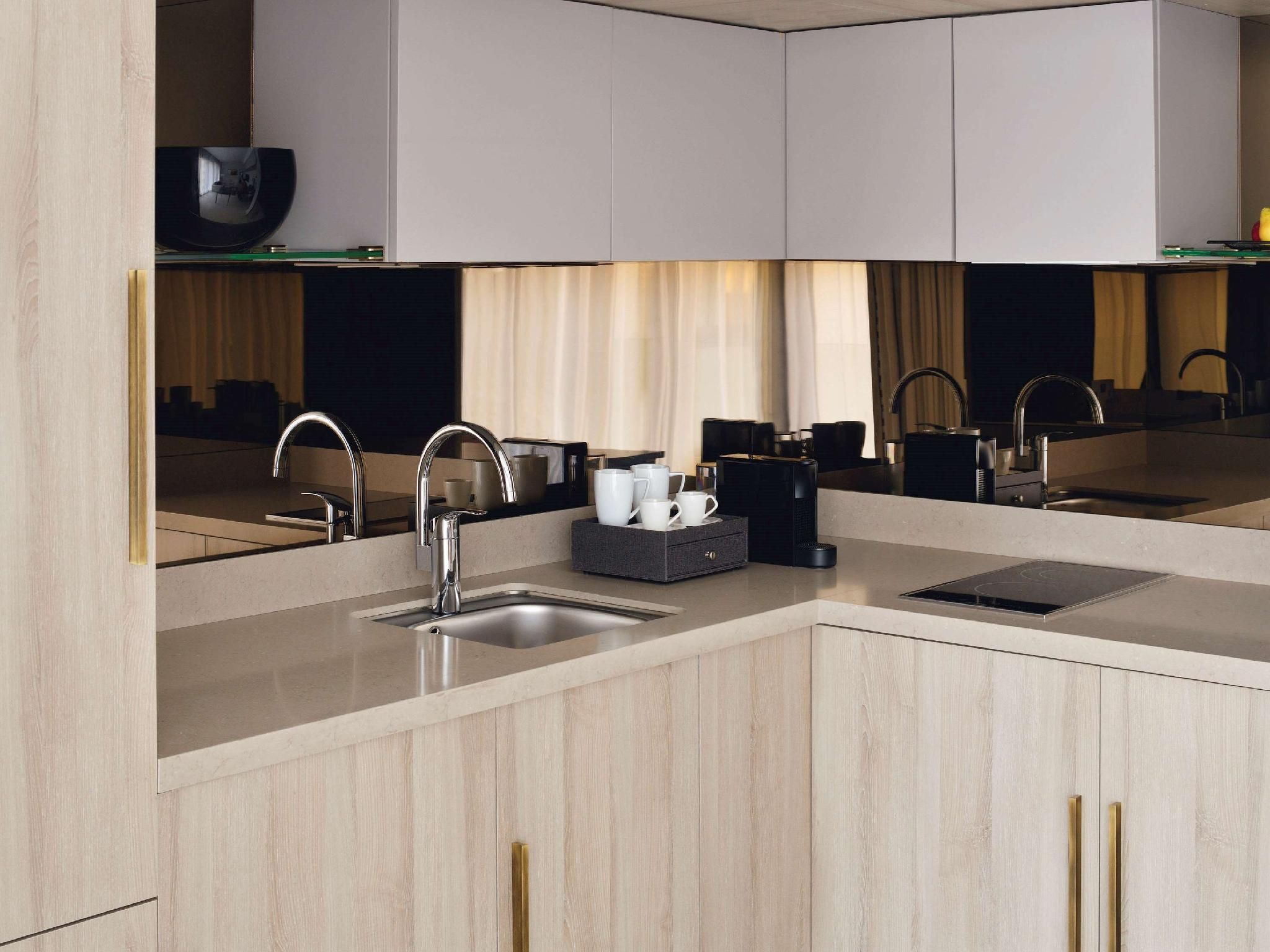 Residence Studio With 1 King Bed Or 2 Twin Beds Pool Access With Patio