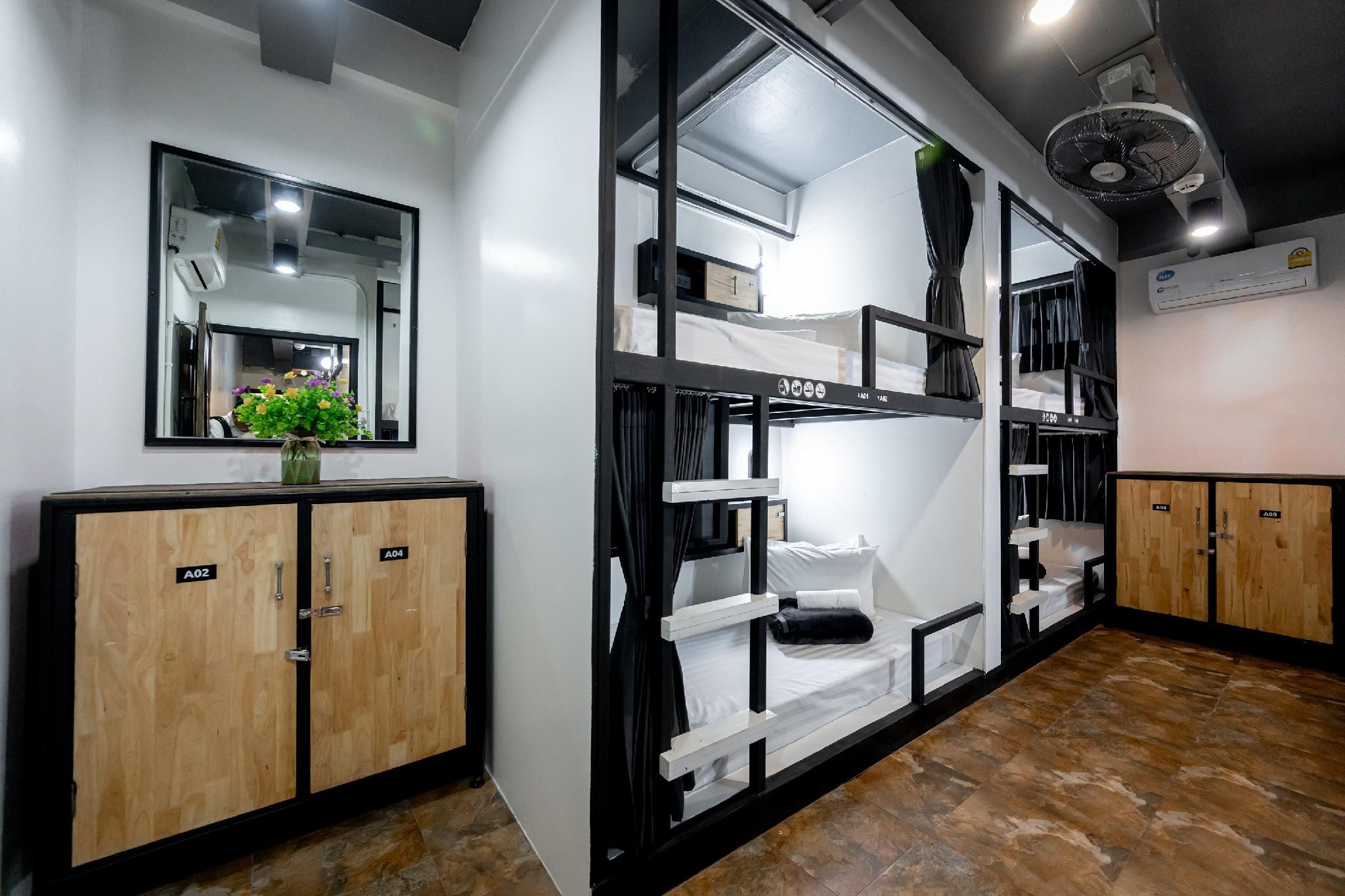 Mixed Dorm