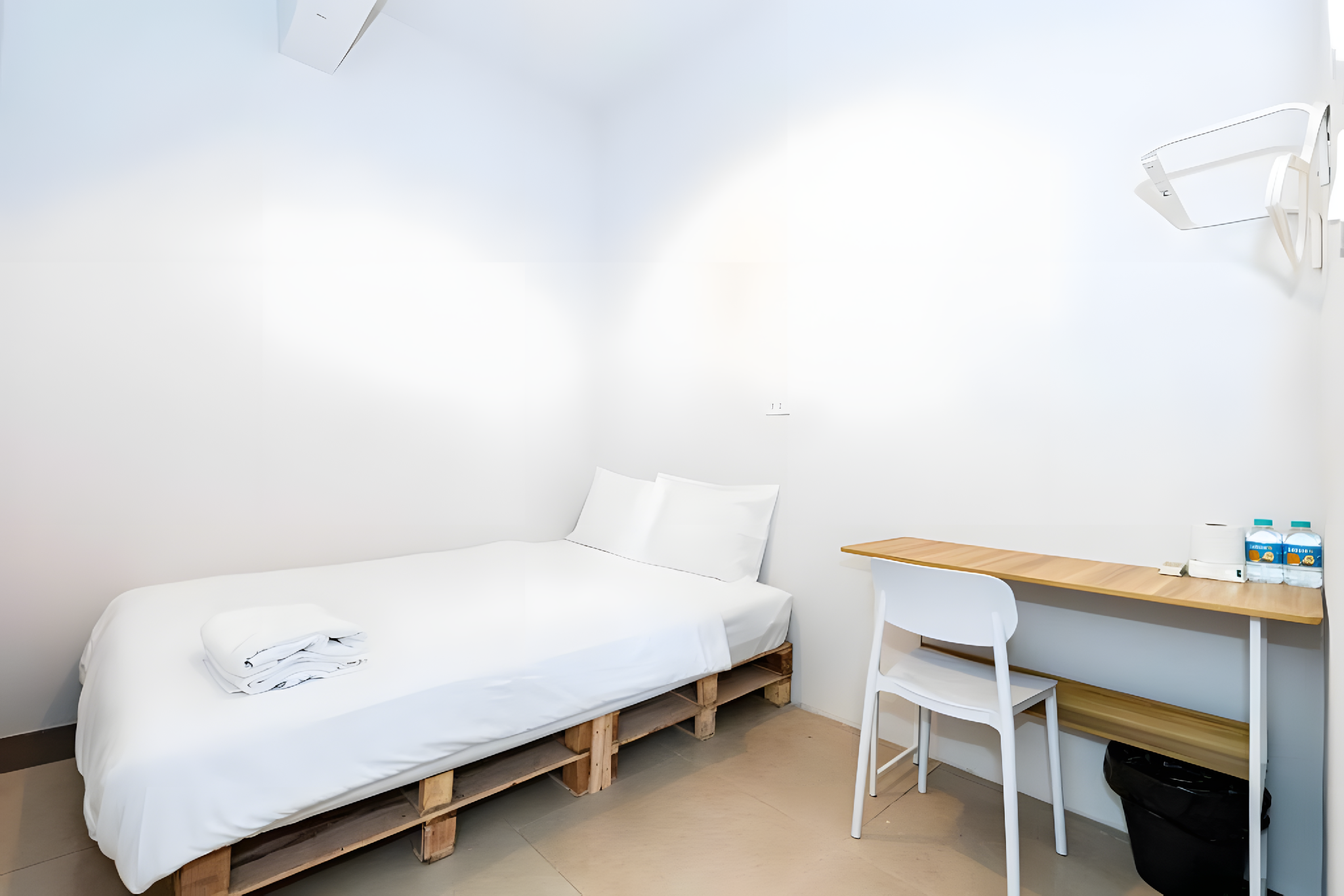 Double Room with Shared Bathroom