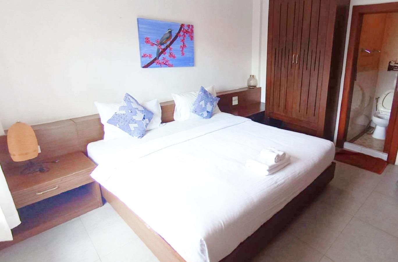 Balcony King Room