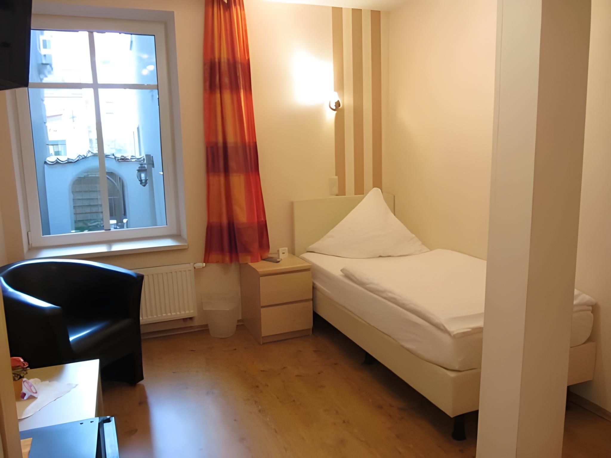 Single Room