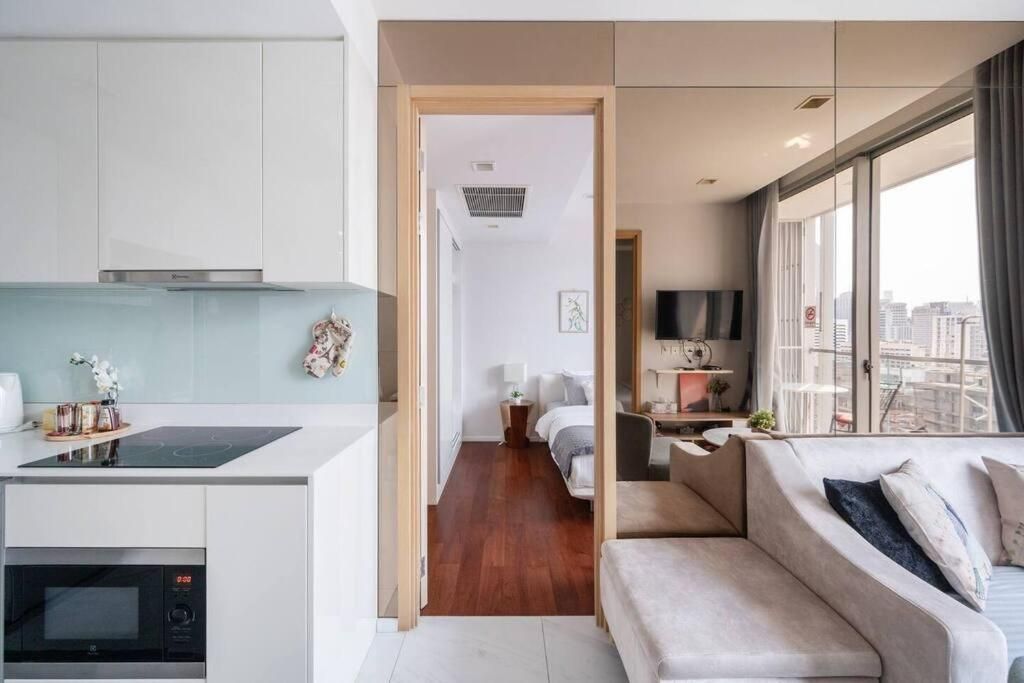 Two-Bedroom Apartment with City View