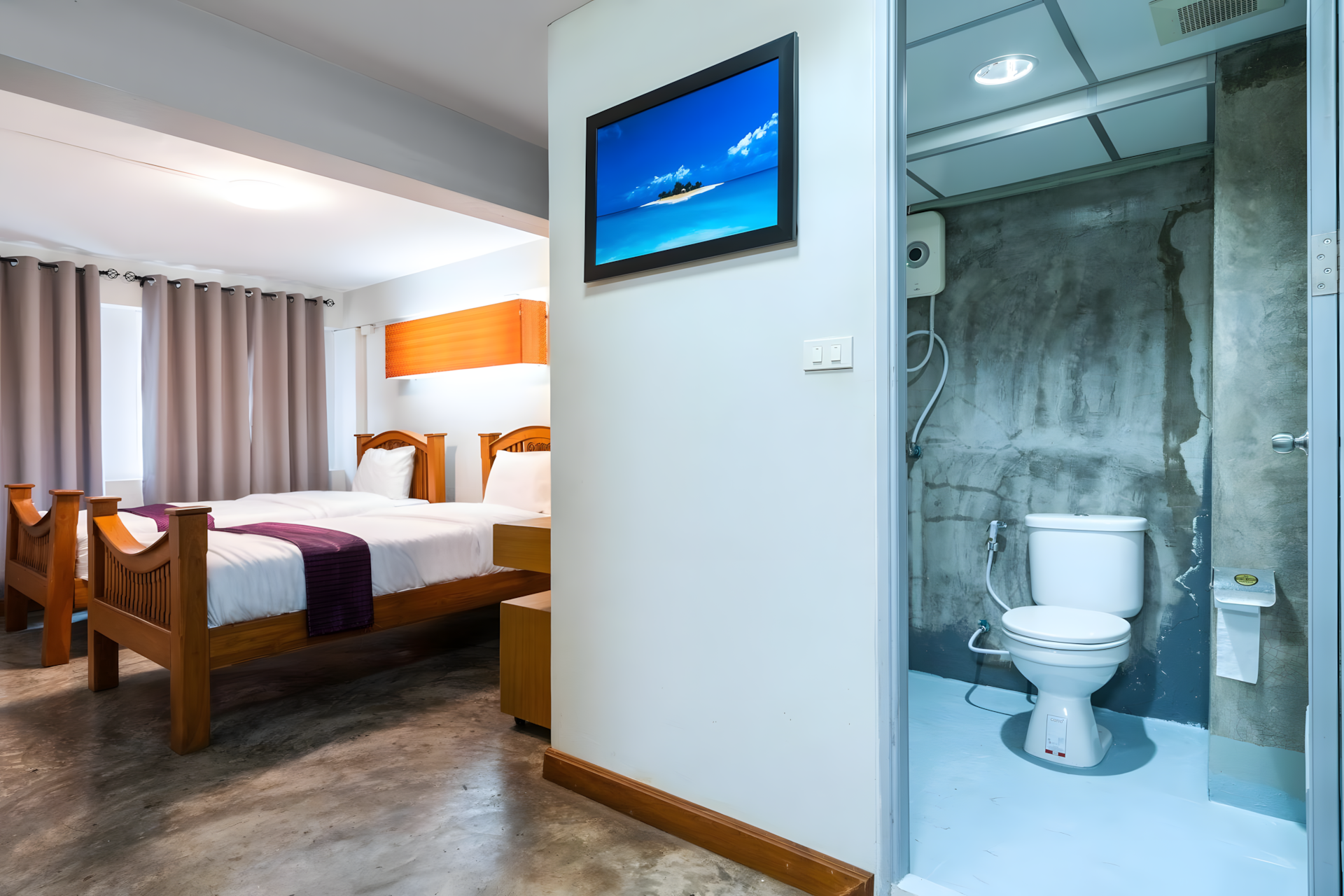 Double Room for 2 People - Non-Smoking