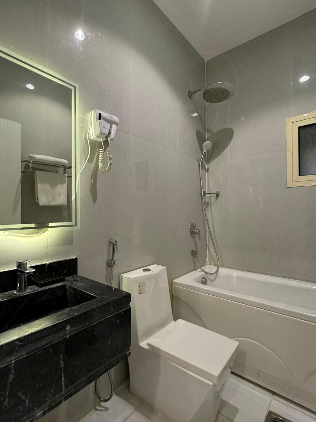 Areen Airport Hotel  Twin Room 2