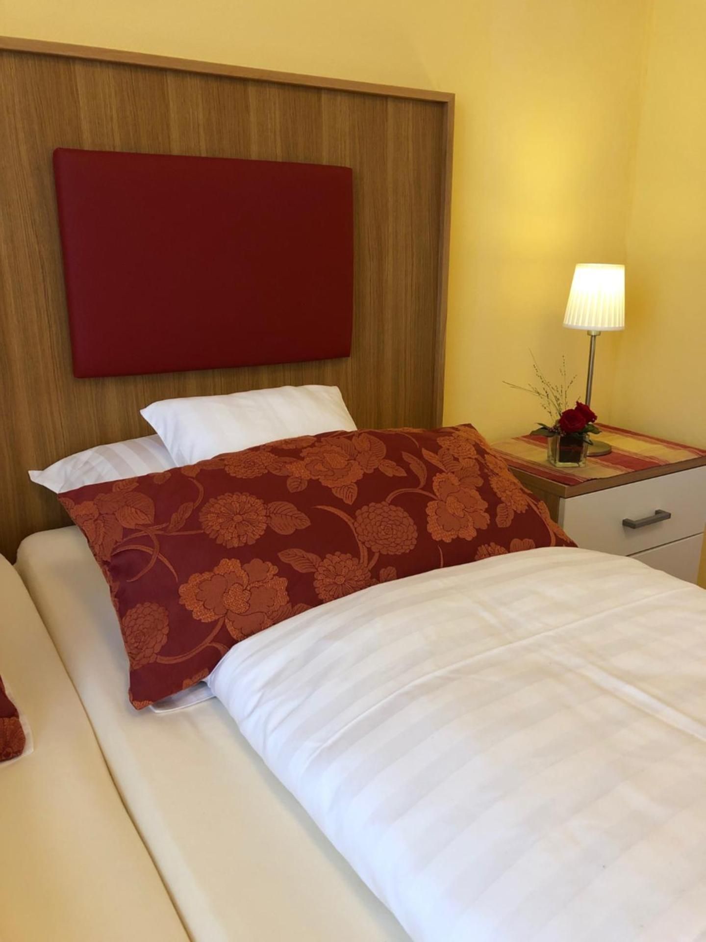 Comfort Single Room