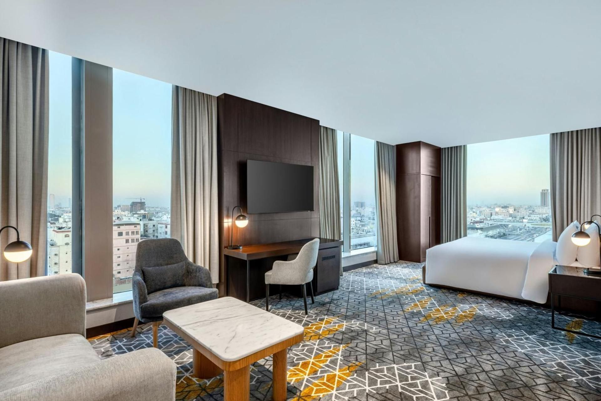 One-Bedroom Junior King Suite with City View