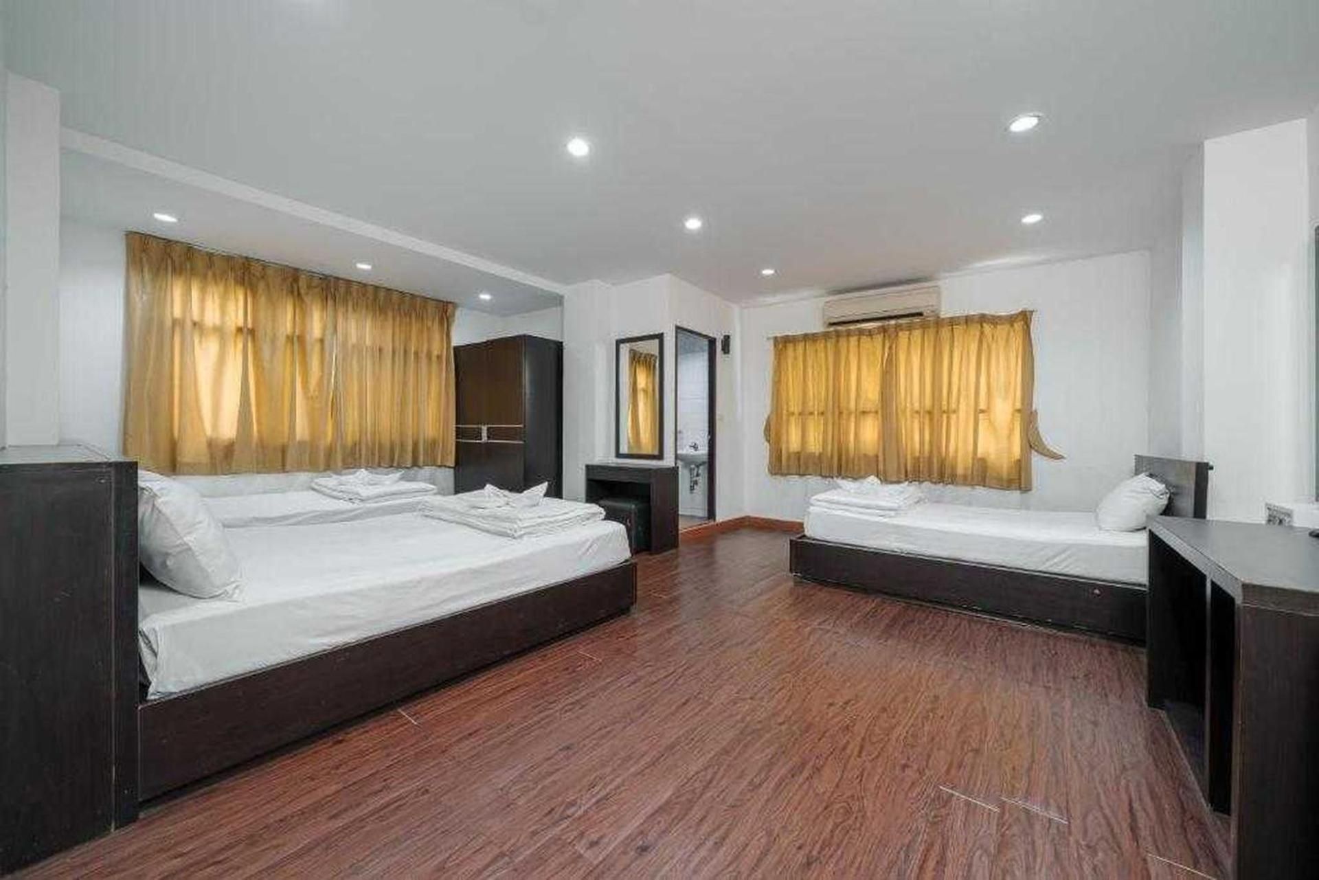 Superior Family Room
