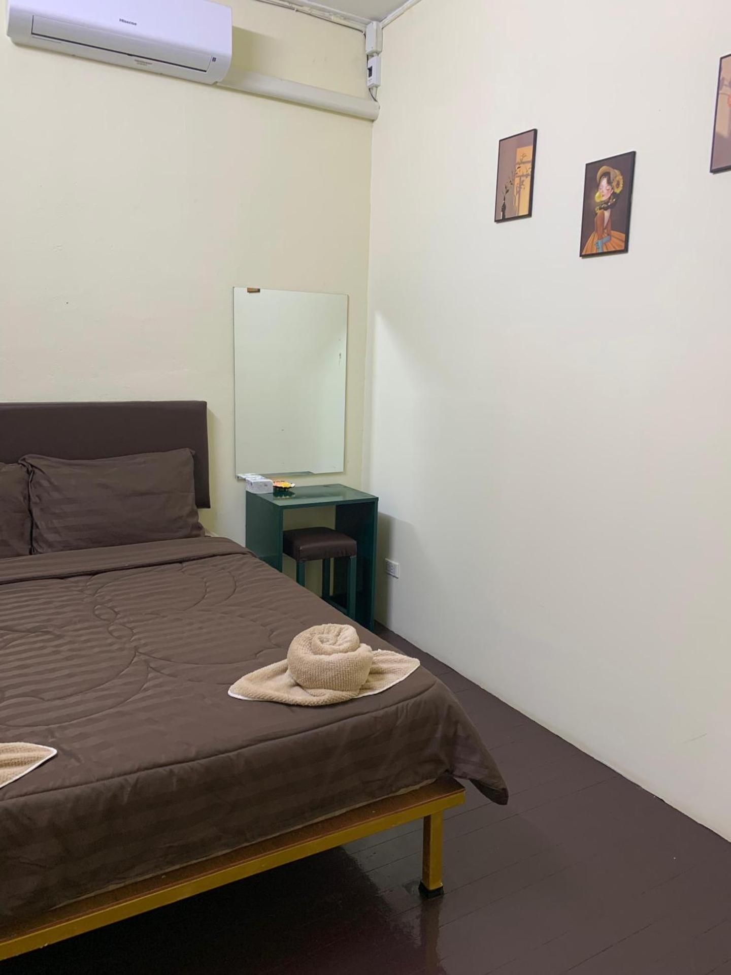 Double Room with Shared Toilet