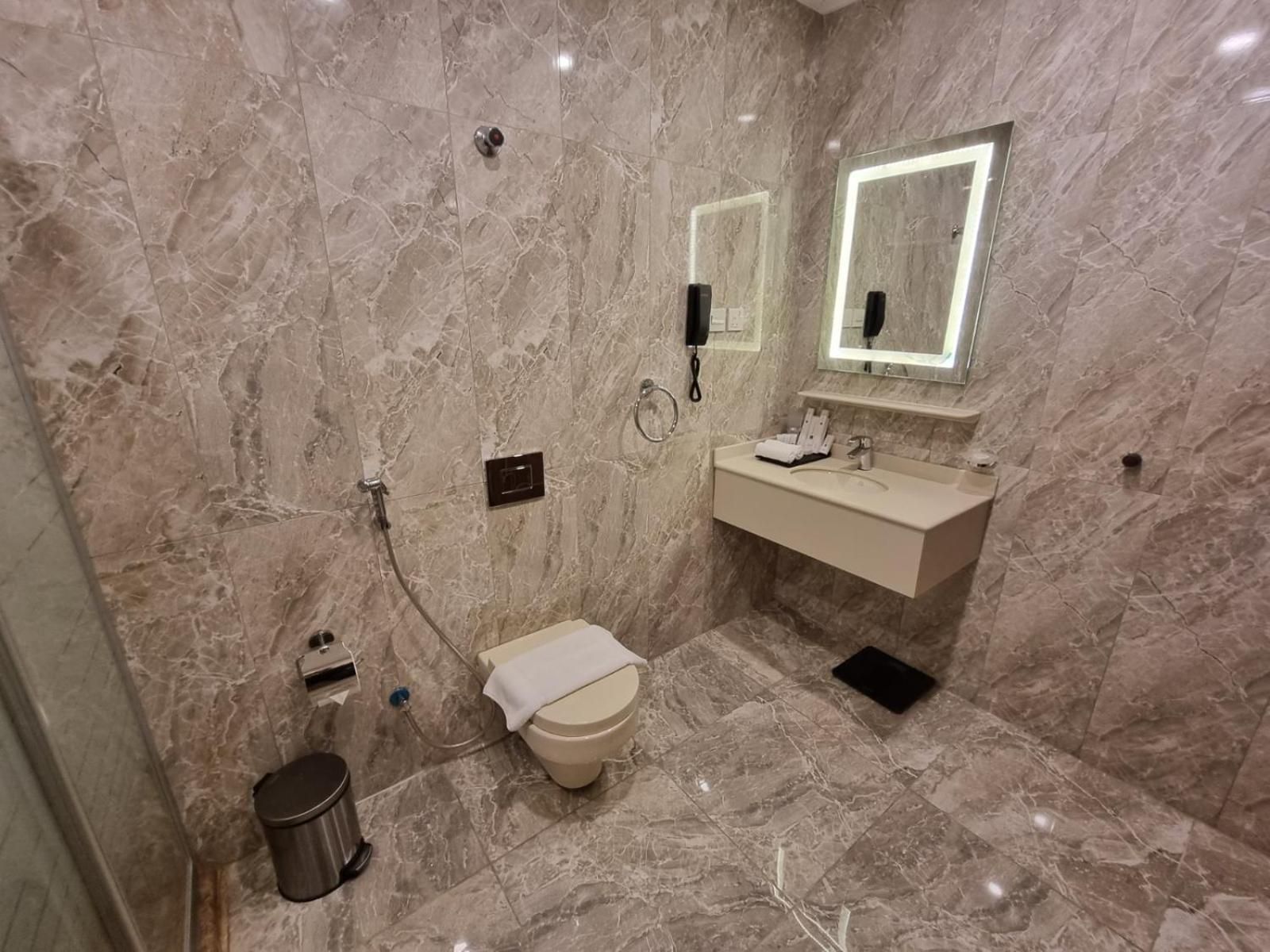 Casa Diora Hotel Al Naseem Twin Bed Room 2