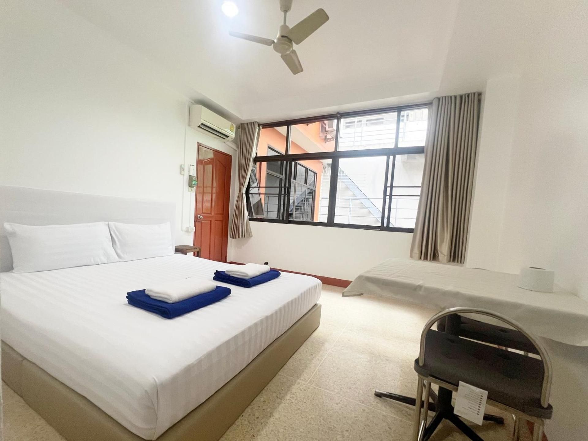 Double Room with Private Bathroom