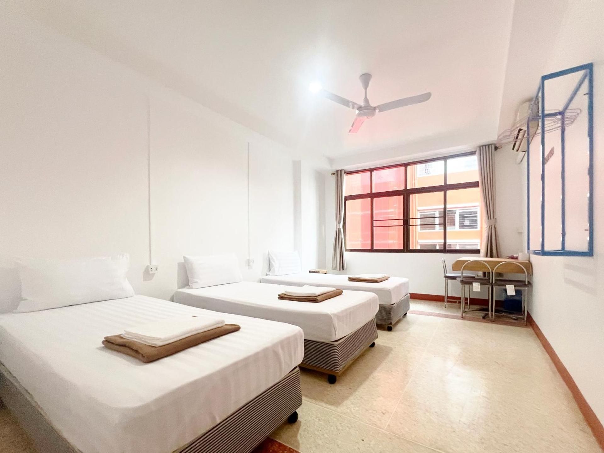 Triple Room with Private Bathroom