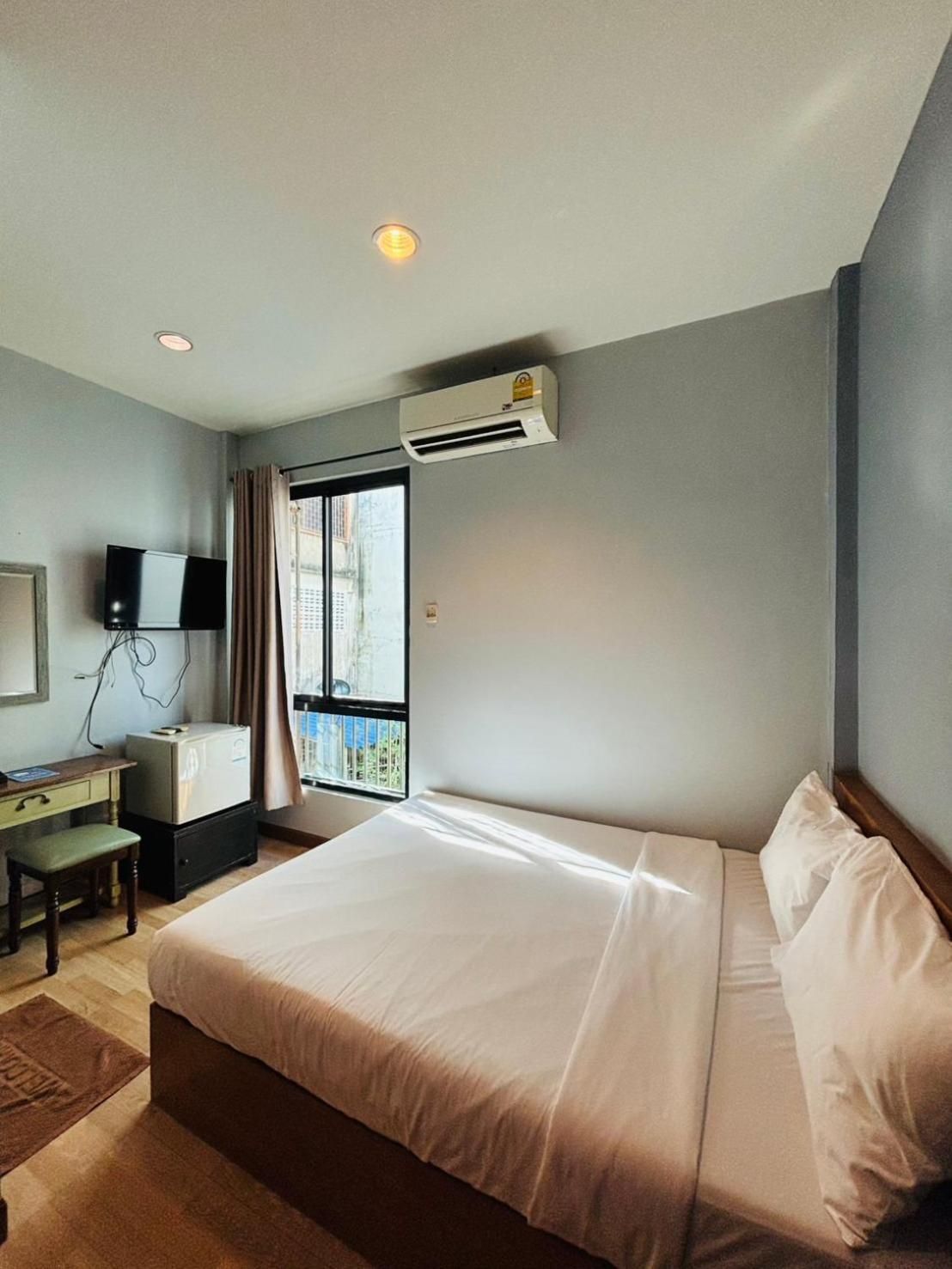 Private Room