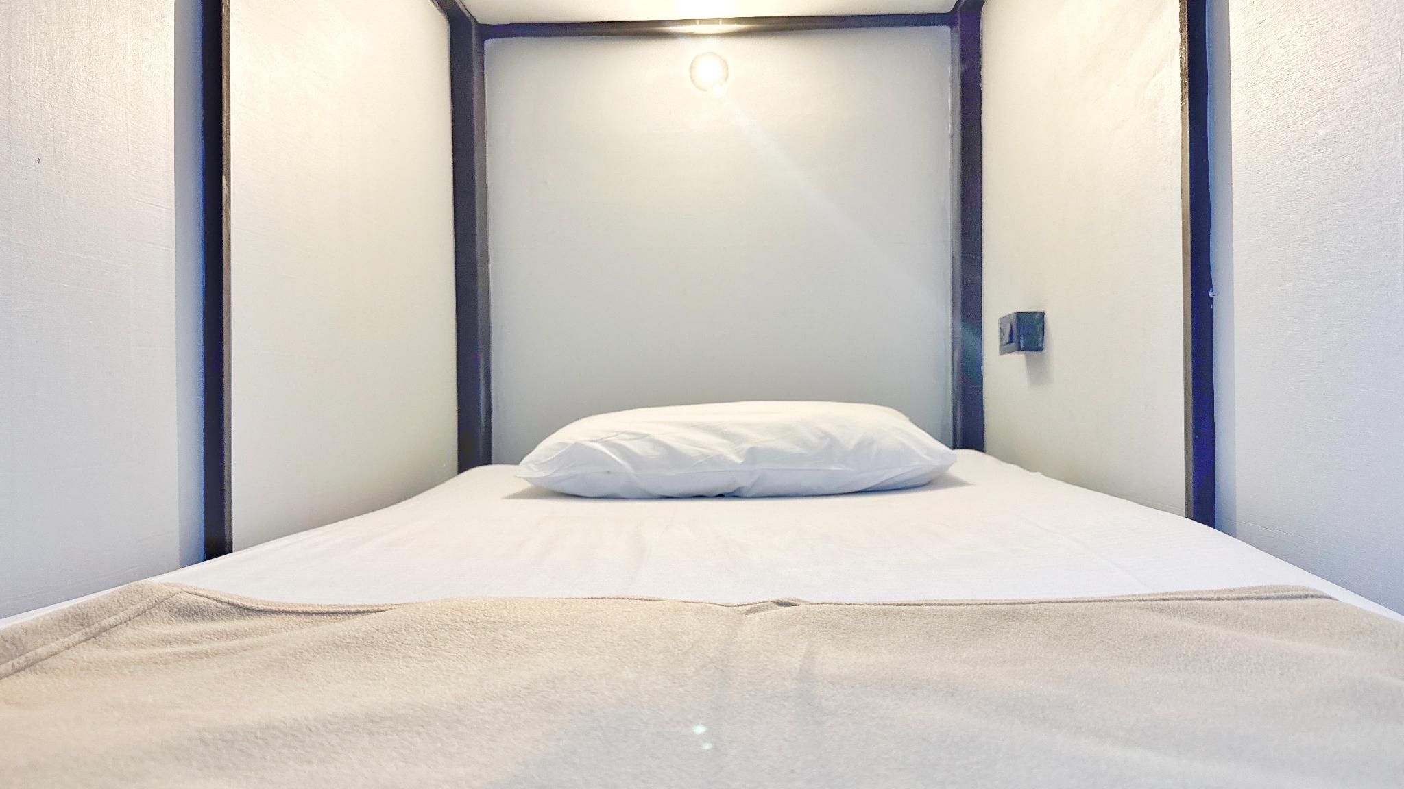 Private Room 6