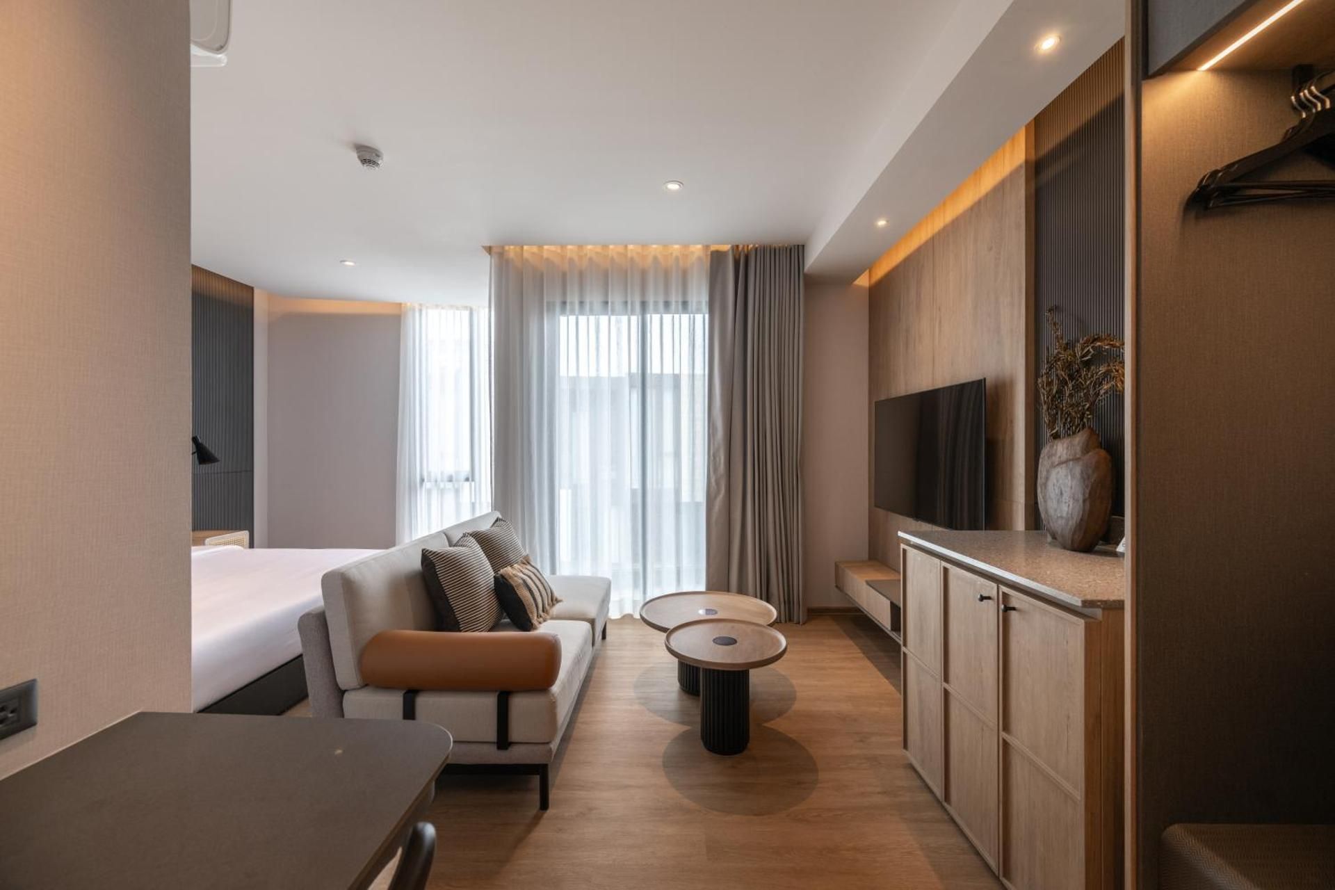 Superior King Room