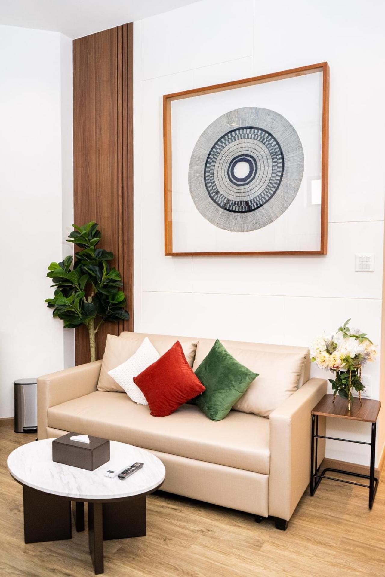 Swing By Double Room 3