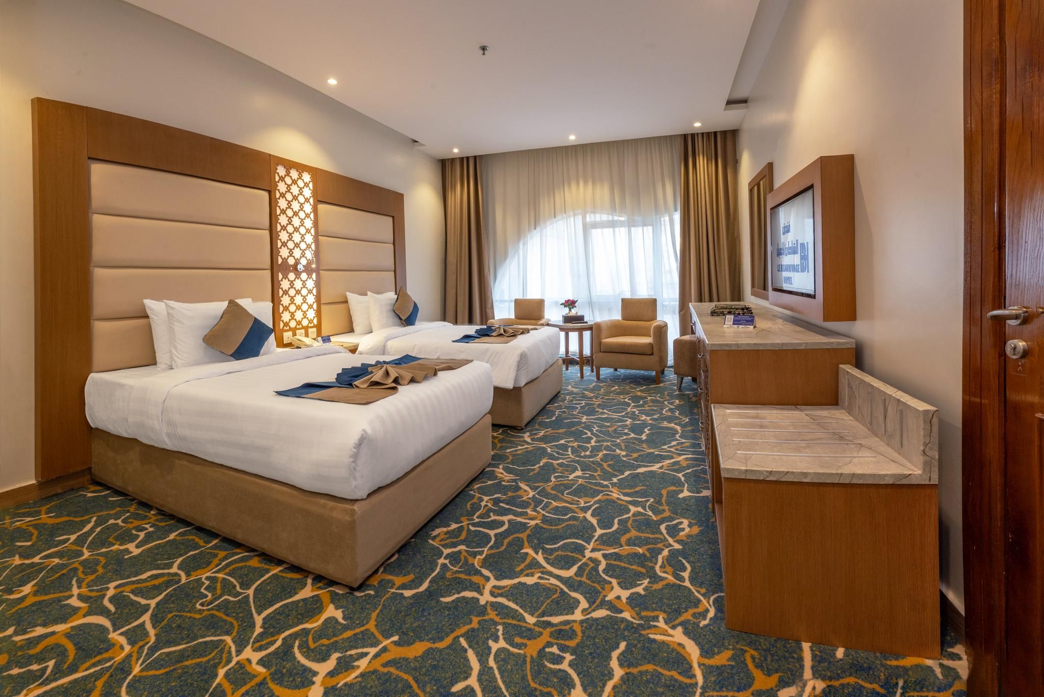 Deluxe Room Twin