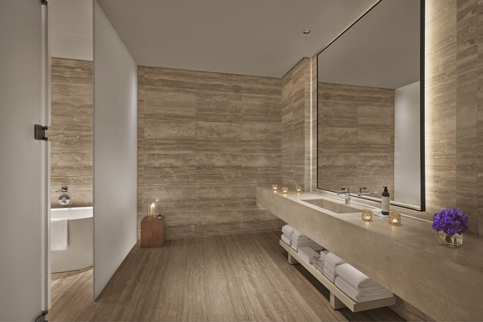 Royal Penthouse Suite, 2 Bedroom Penthouse Suite, Bedroom 1: 1 King, Bedroom 2: 1 King, Sea View