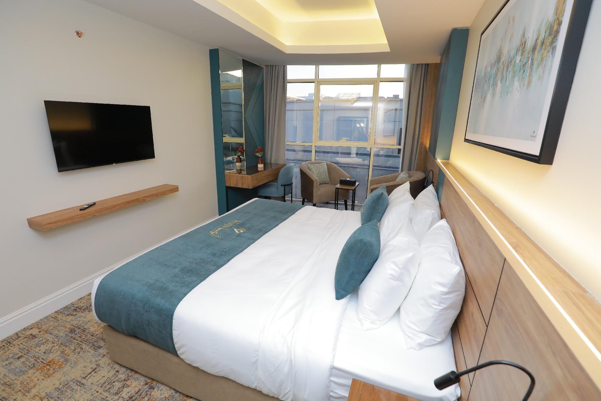 Aluya Hotel King Standard Room