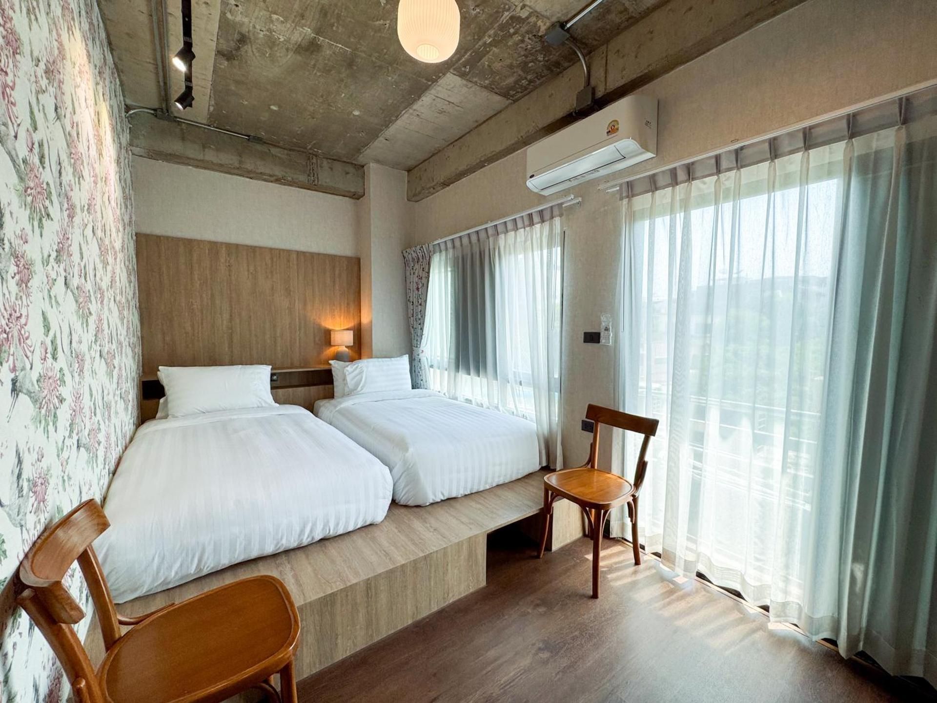 Single Room with Bathroom