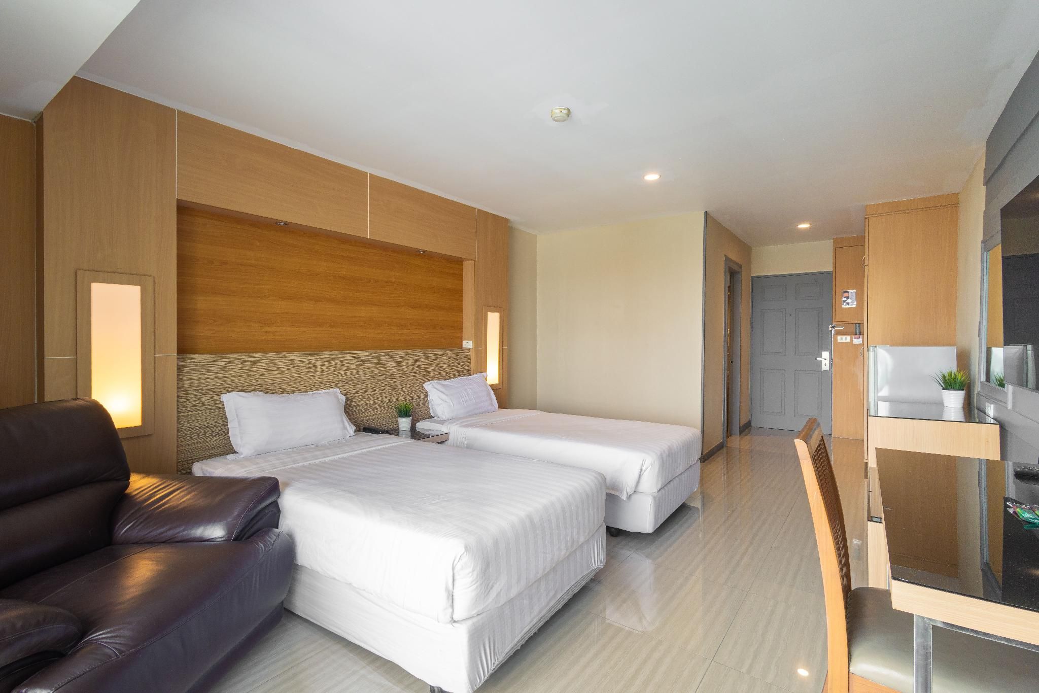 Avana Bangkok Hotel & Convention Centre Deluxe Room Twin 2