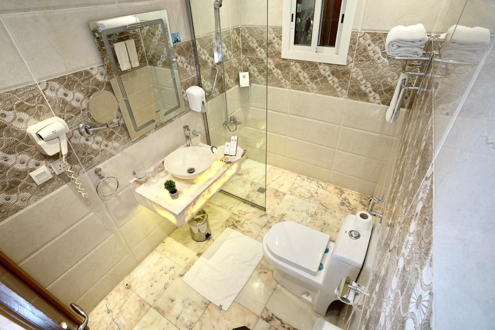 Superior Twin Room